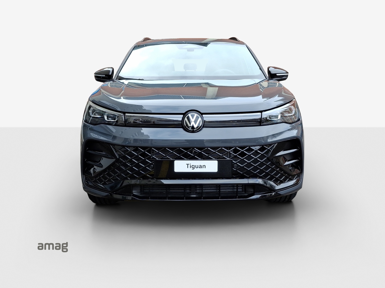 VW Tiguan 2.0 TSI DSG R-Line 4Motion-image-6