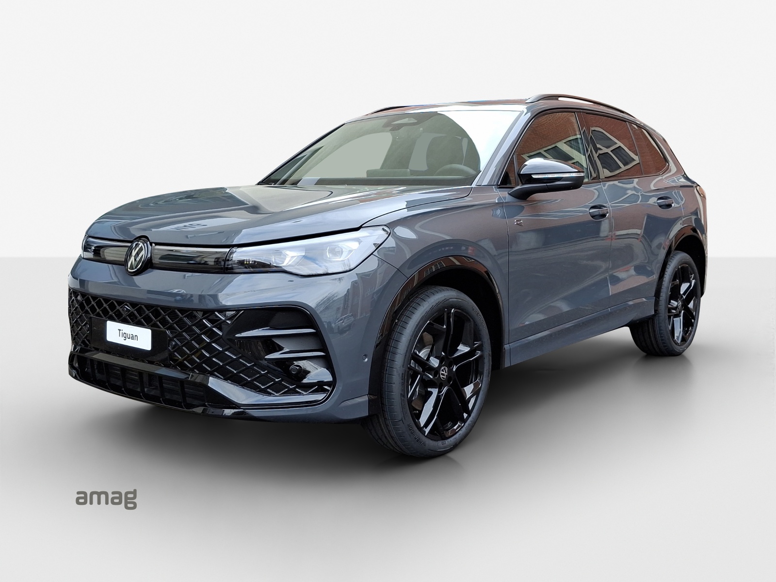 VW Tiguan 2.0 TSI DSG R-Line 4Motion-image-0