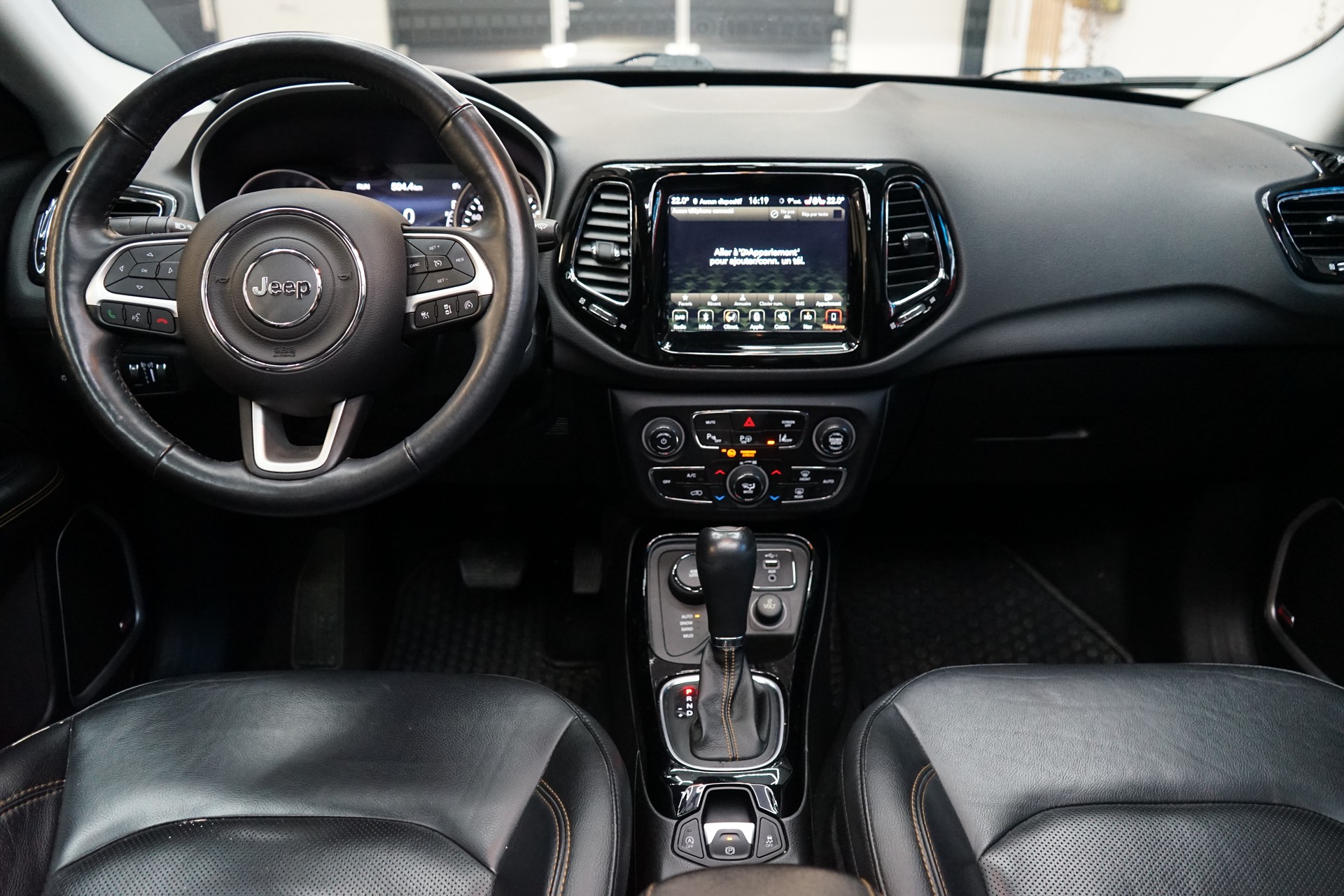 JEEP Compass 1.4 Turbo Limited AWD 9ATX-image-6