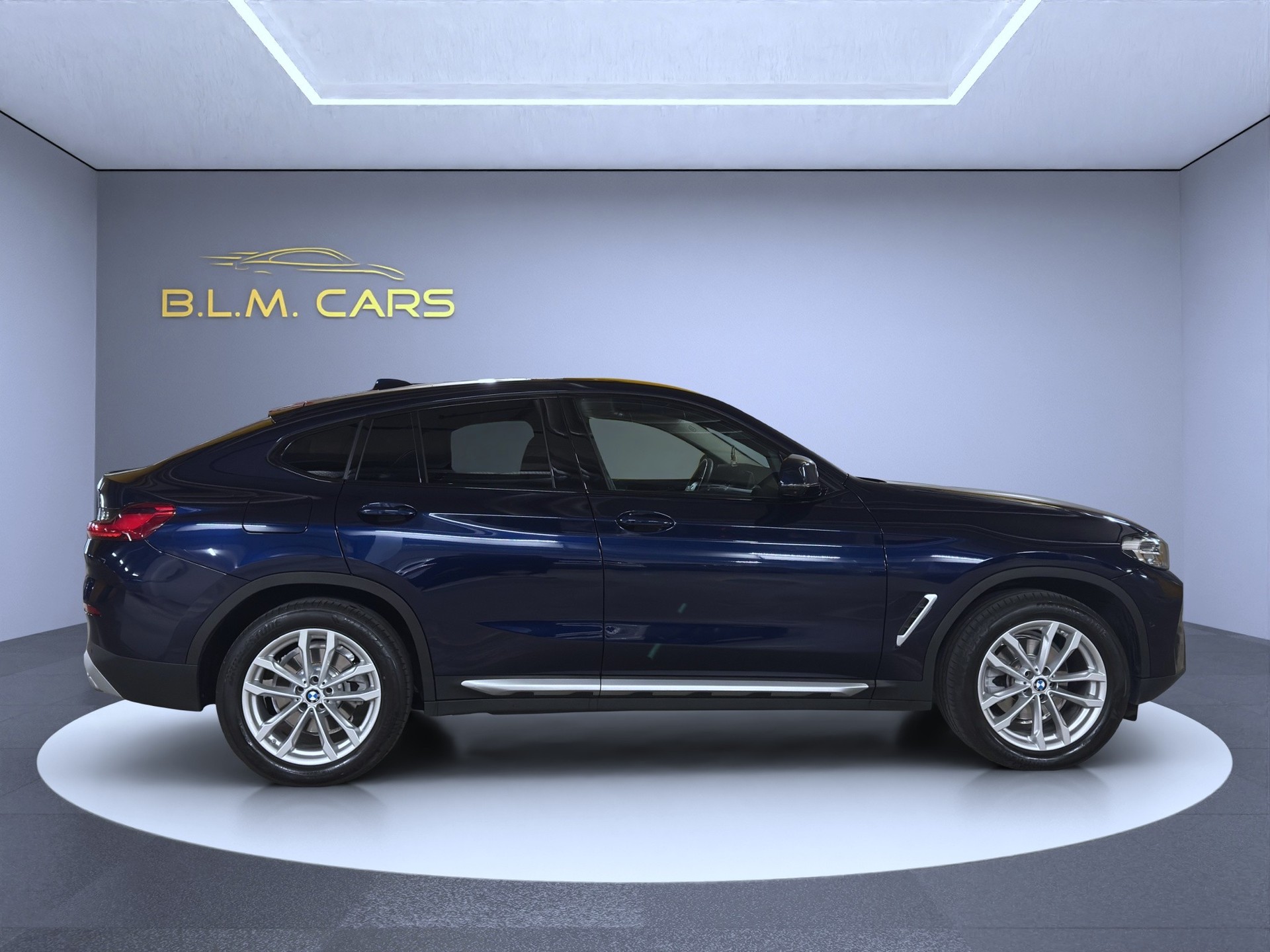 BMW X4 xDrive 48V 20i Steptronic-image-7