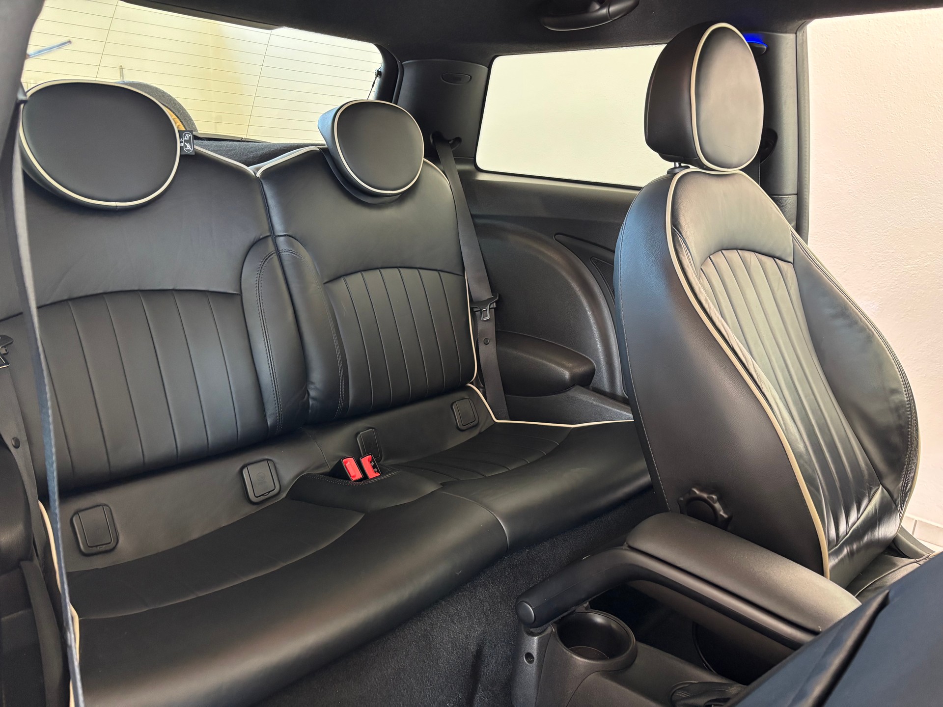MINI Cooper S-image-11