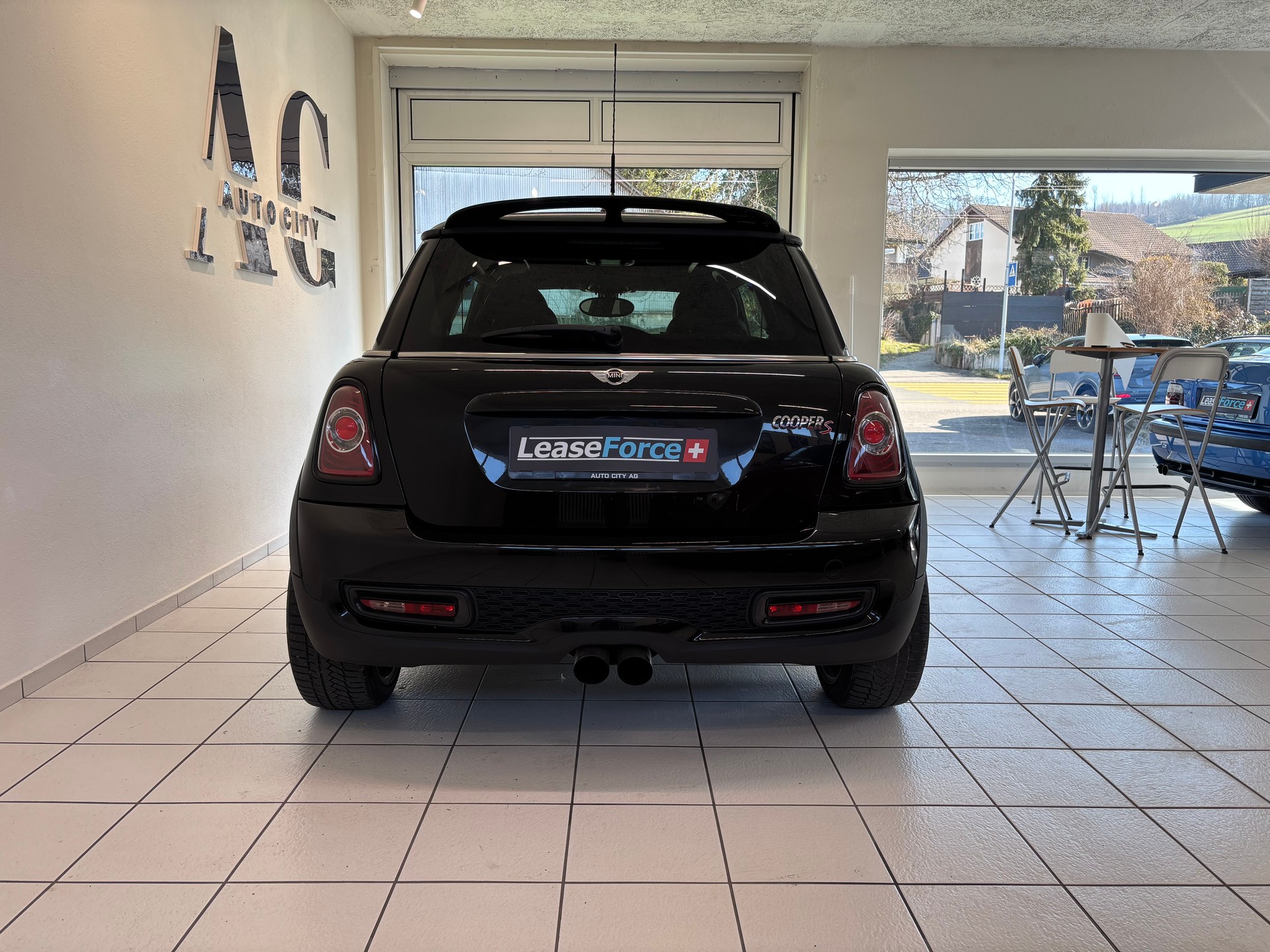 MINI Cooper S-image-3