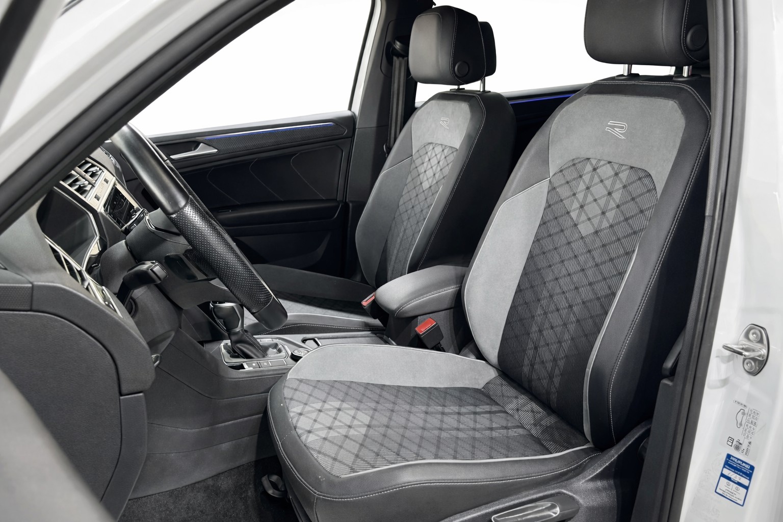 VW Tiguan Allspace 2.0TSI R-Line 4Motion DSG * 7-Plätzer *-image-10