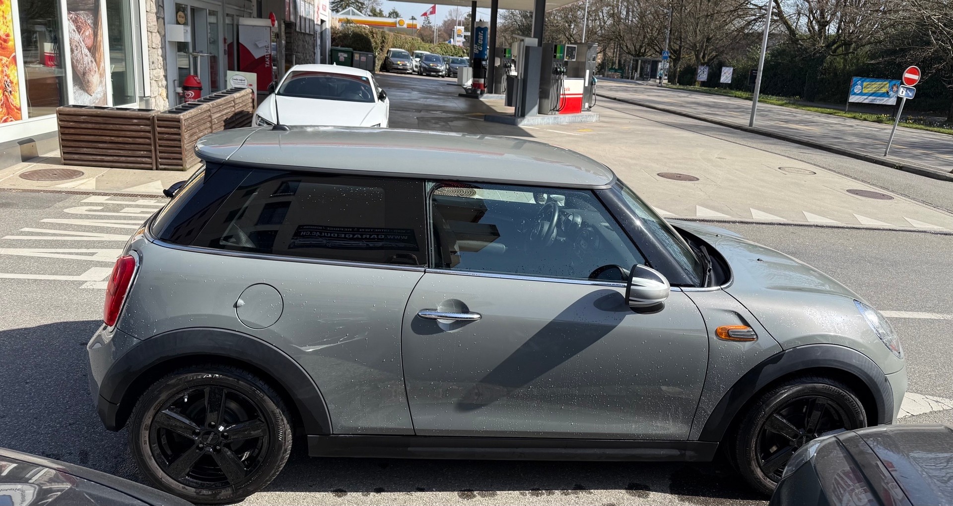 MINI One First-image-3