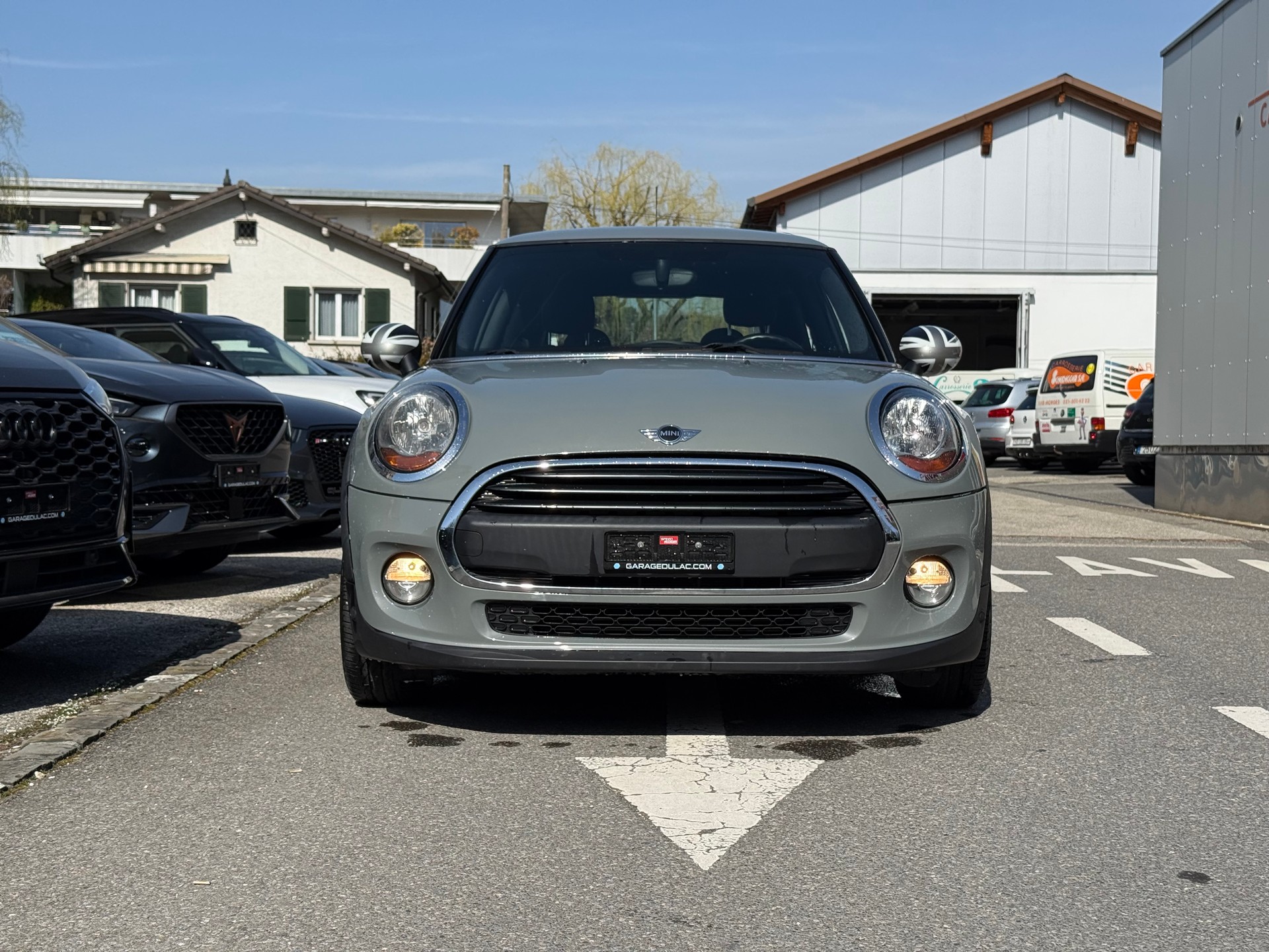MINI One First-image-1