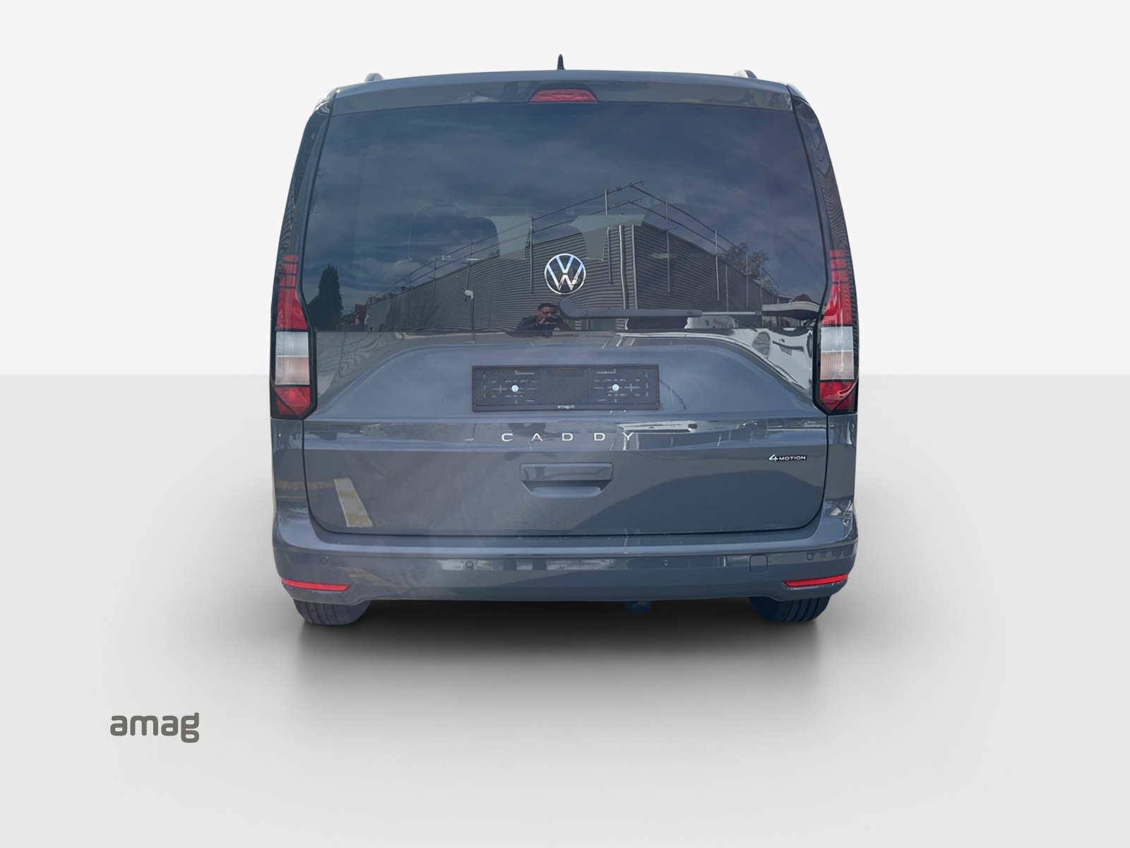 VW Caddy 2.0 TDI Liberty 4Motion-image-3