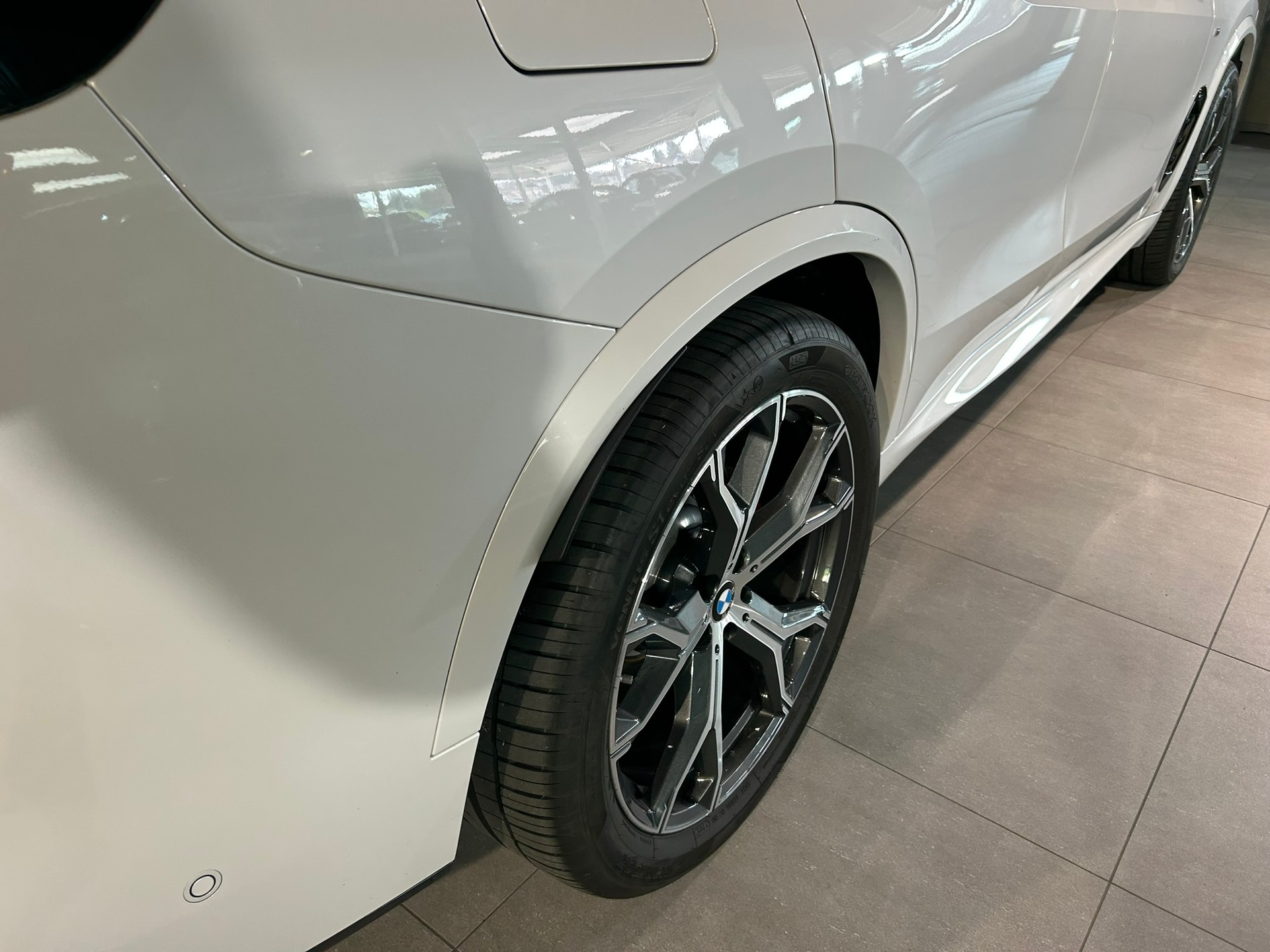BMW X5 xDrive 50e M Sport Pro Steptronic-image-16