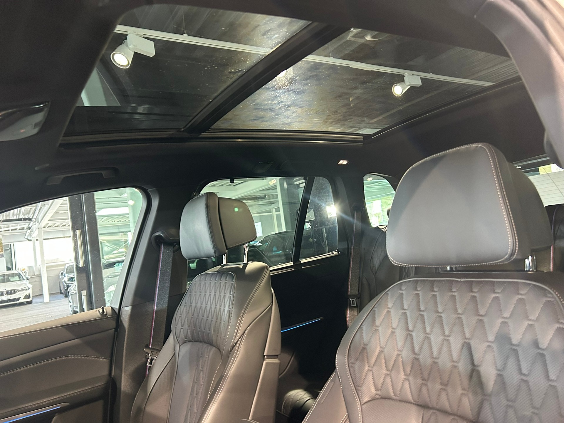 BMW X5 xDrive 50e M Sport Pro Steptronic-image-31