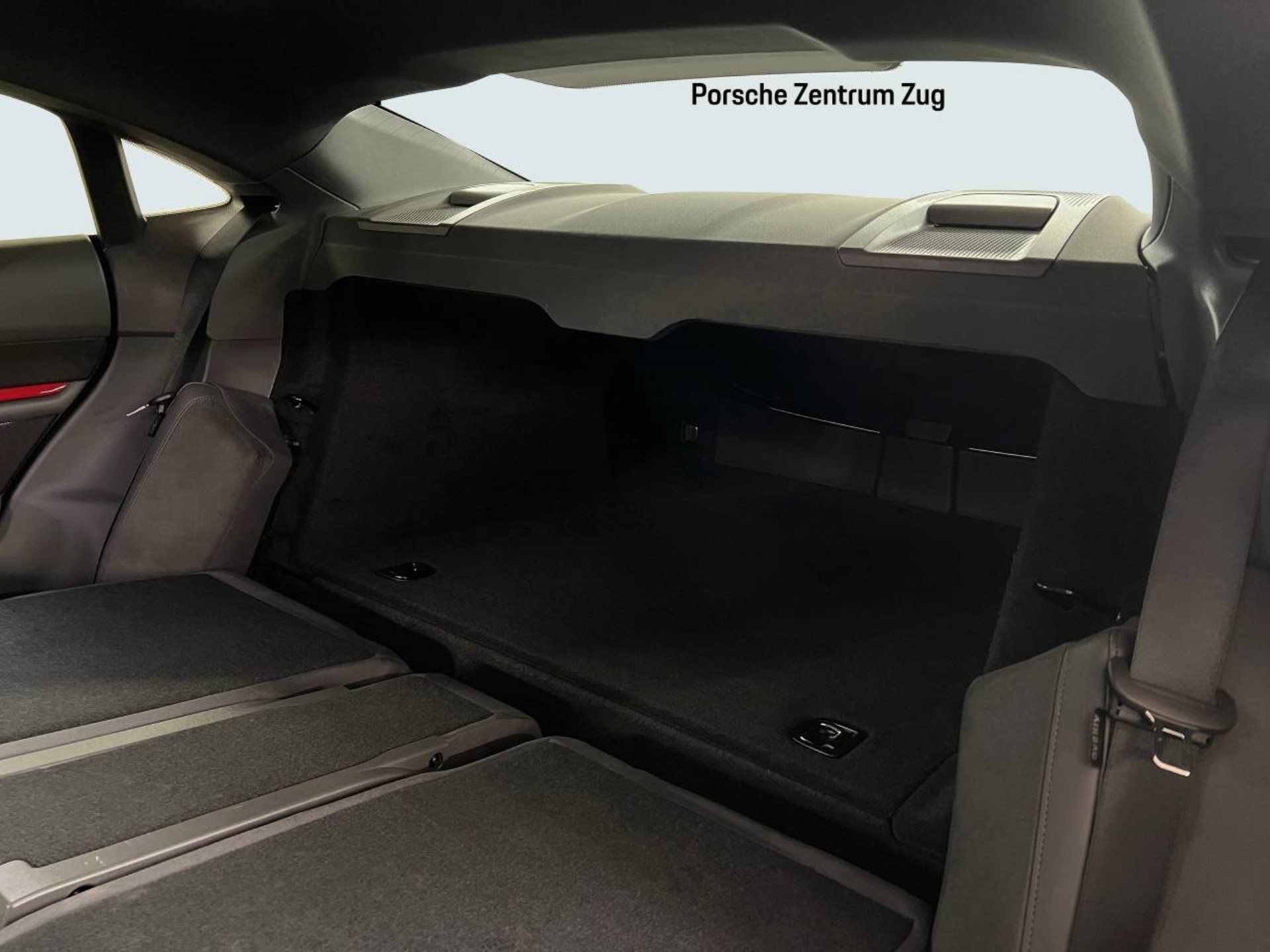 PORSCHE Taycan-image-24