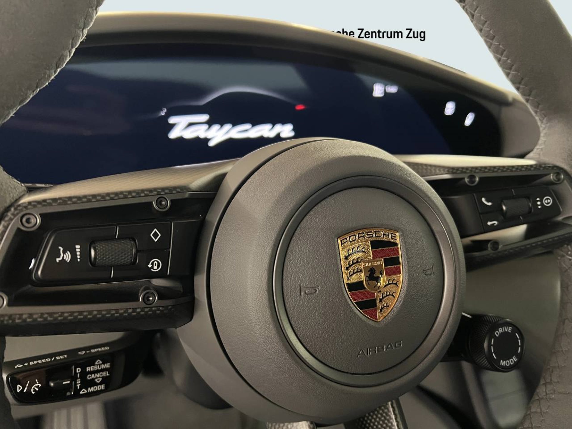 PORSCHE Taycan-image-16