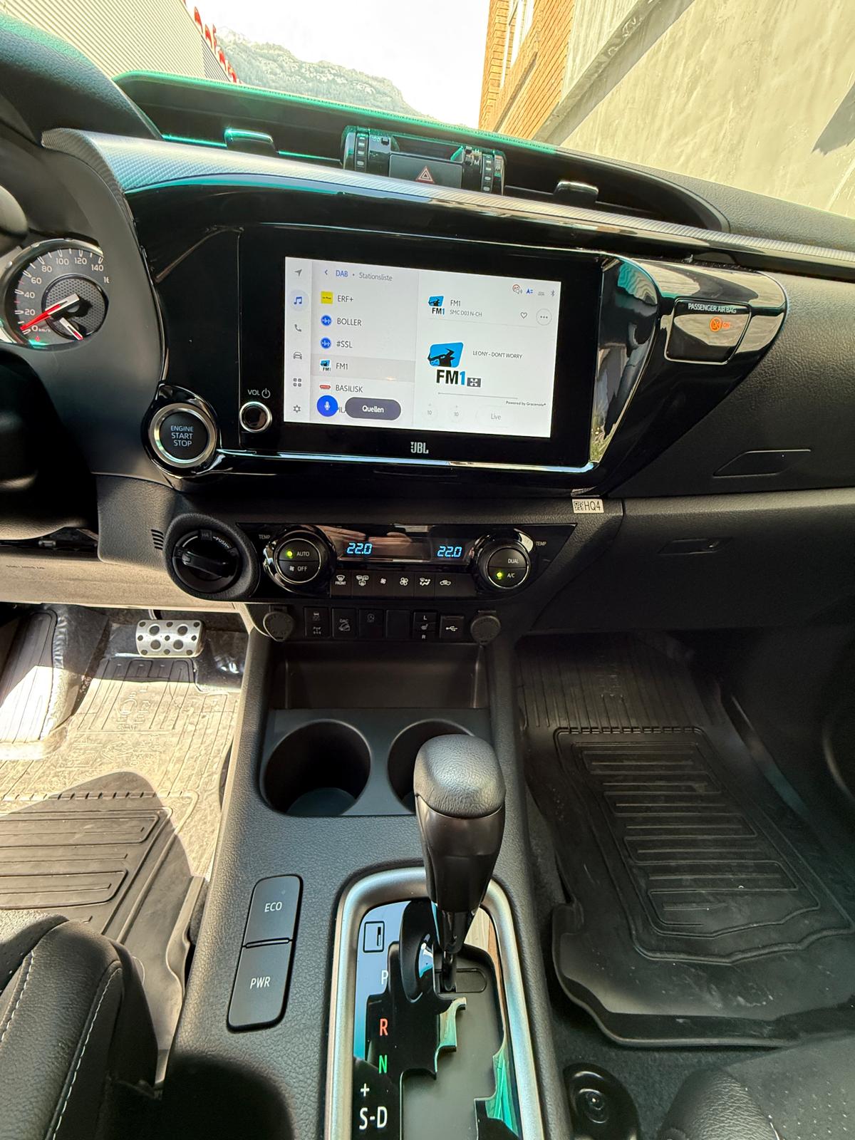 TOYOTA Hilux 2.8d GR Sport II Double Cab 4x4 A-image-11