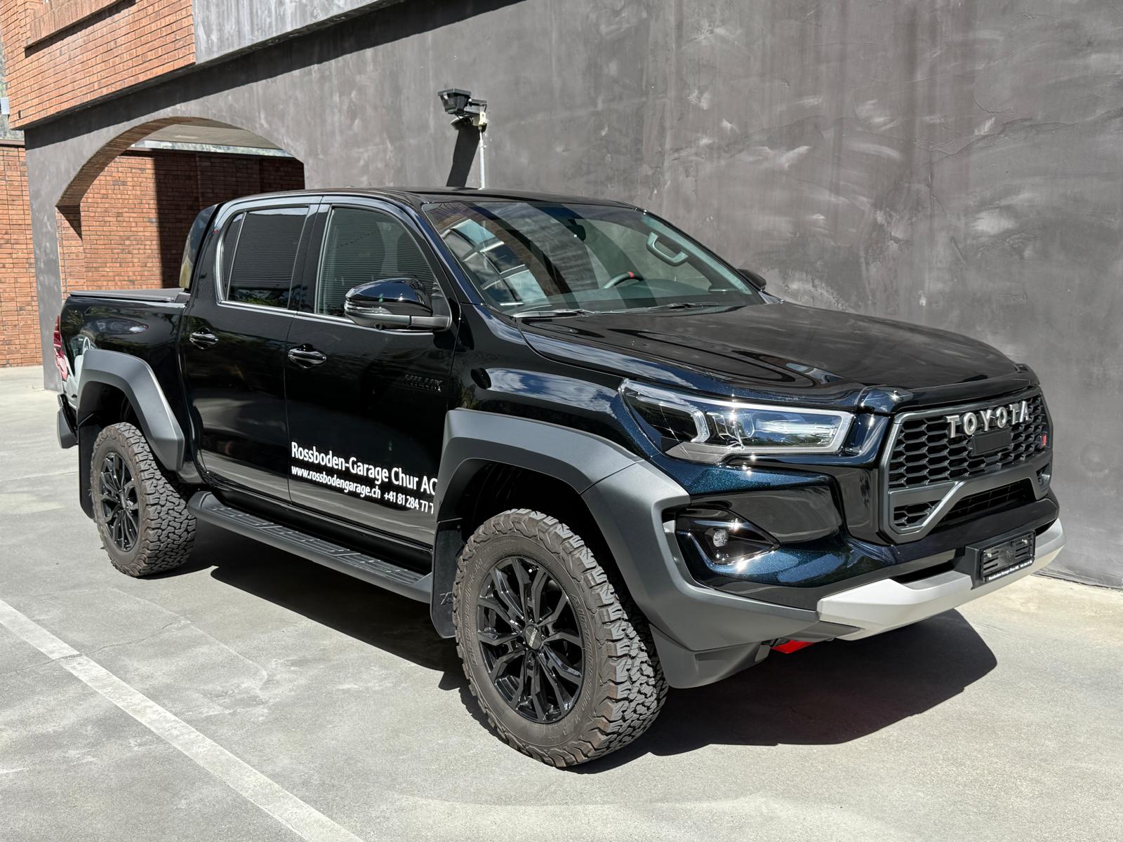TOYOTA Hilux 2.8d GR Sport II Double Cab 4x4 A-image-7
