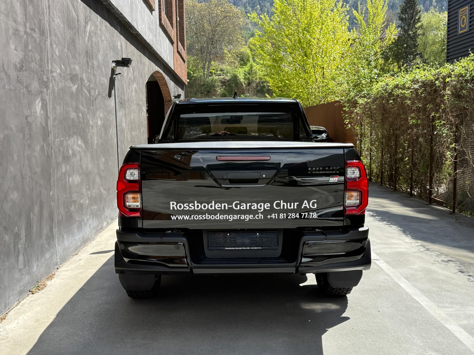 TOYOTA Hilux 2.8d GR Sport II Double Cab 4x4 A-image-5