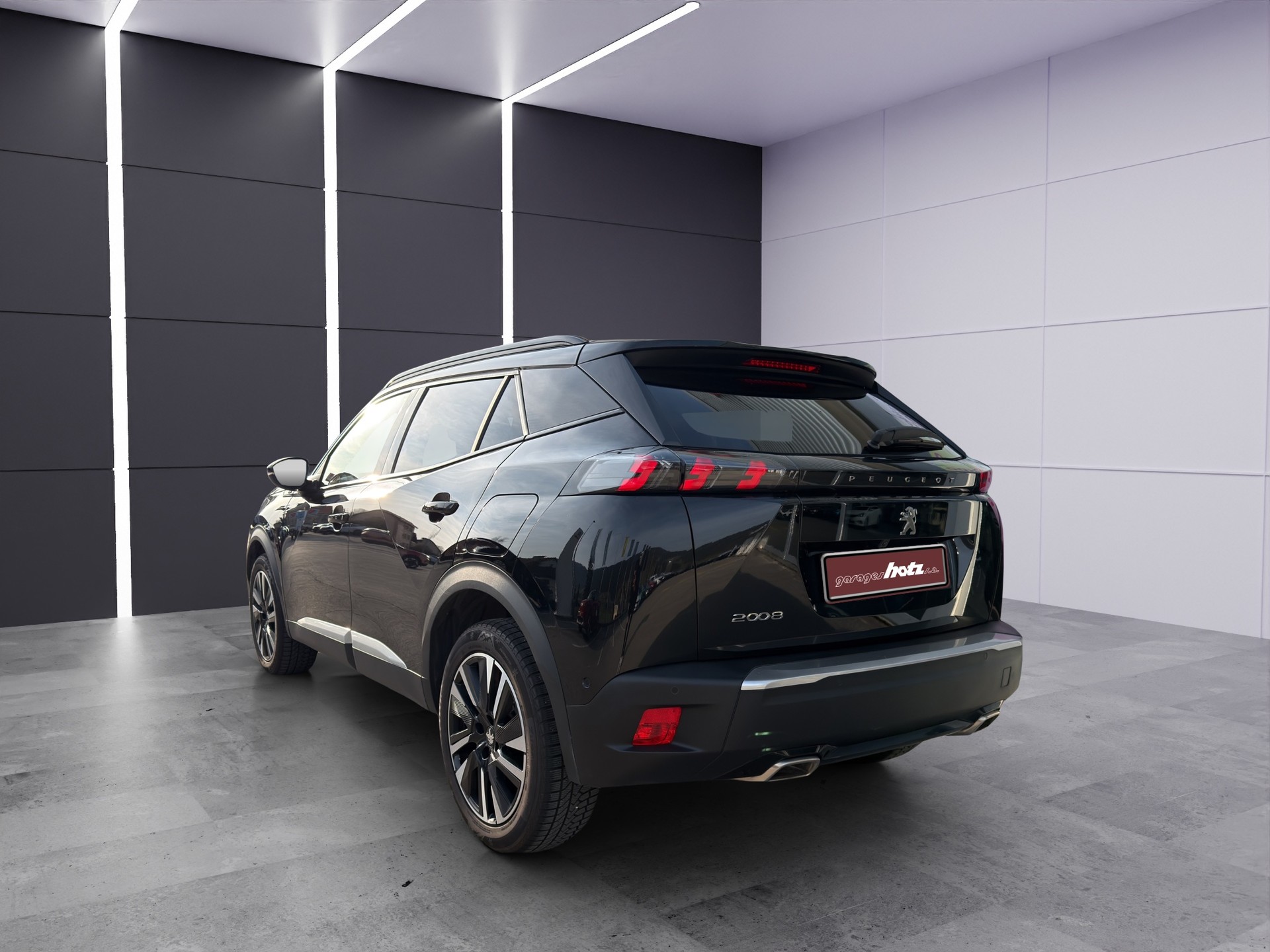 PEUGEOT 2008 1.2 GT Pack-image-3