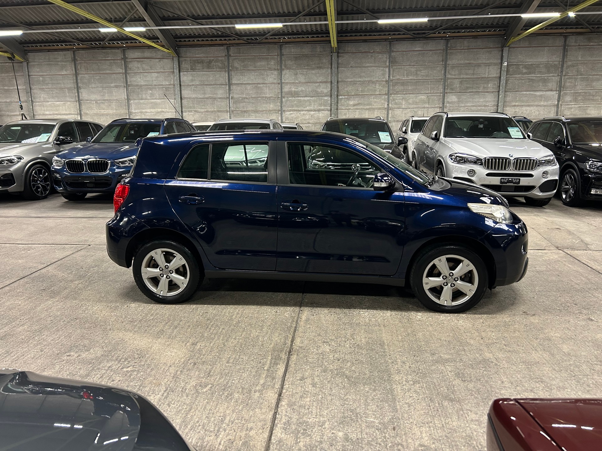 TOYOTA UrbanCruiser 1.4 D-4D Linea Terra 4WD-image-2