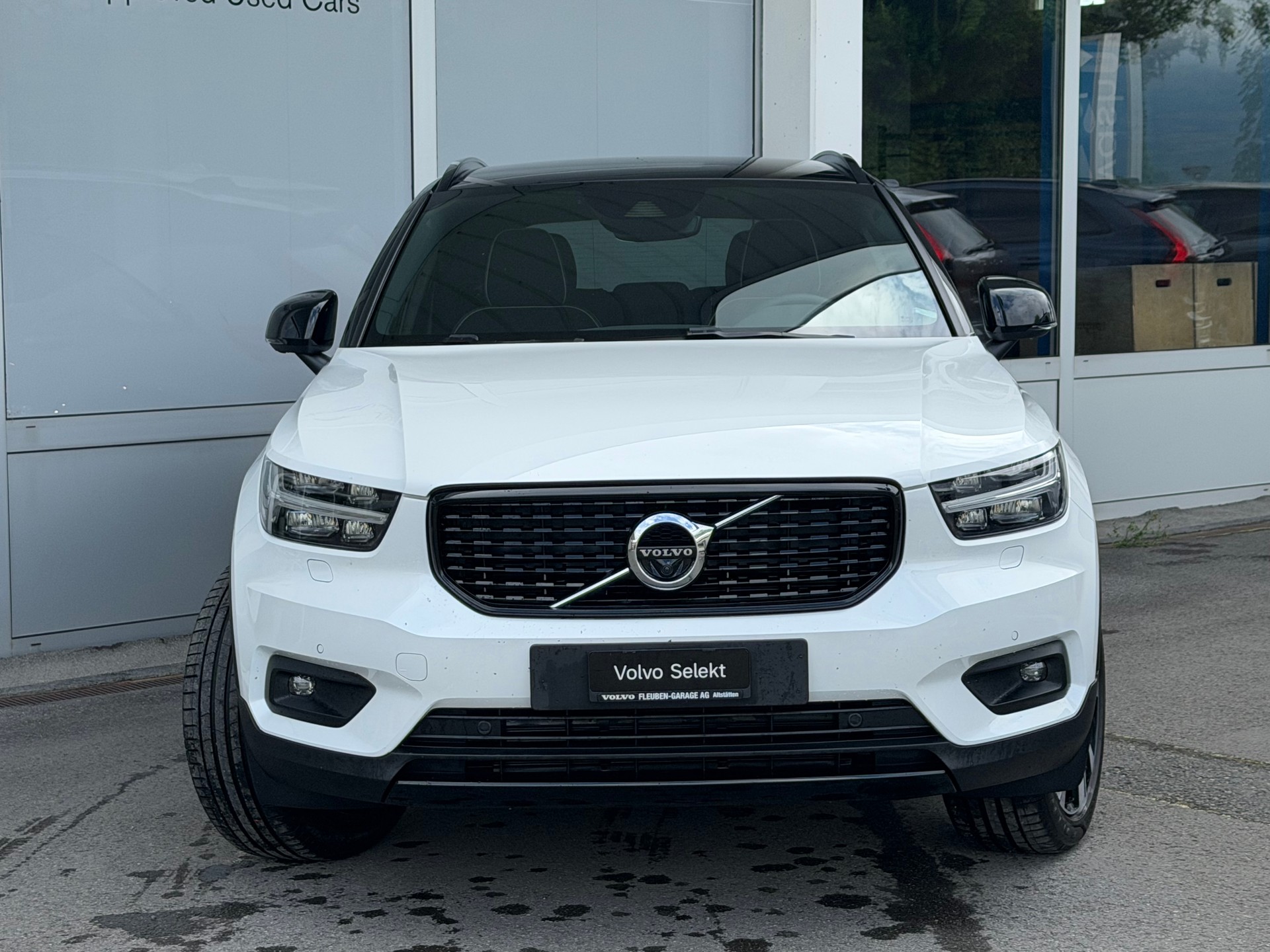 VOLVO XC40 T5 TwE R-Design DCT-image-27