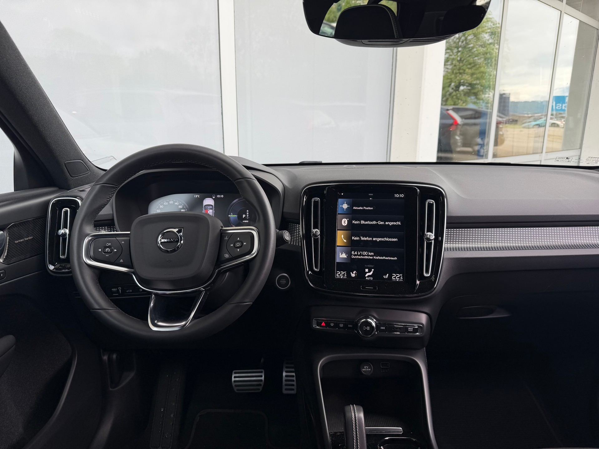 VOLVO XC40 T5 TwE R-Design DCT-image-7