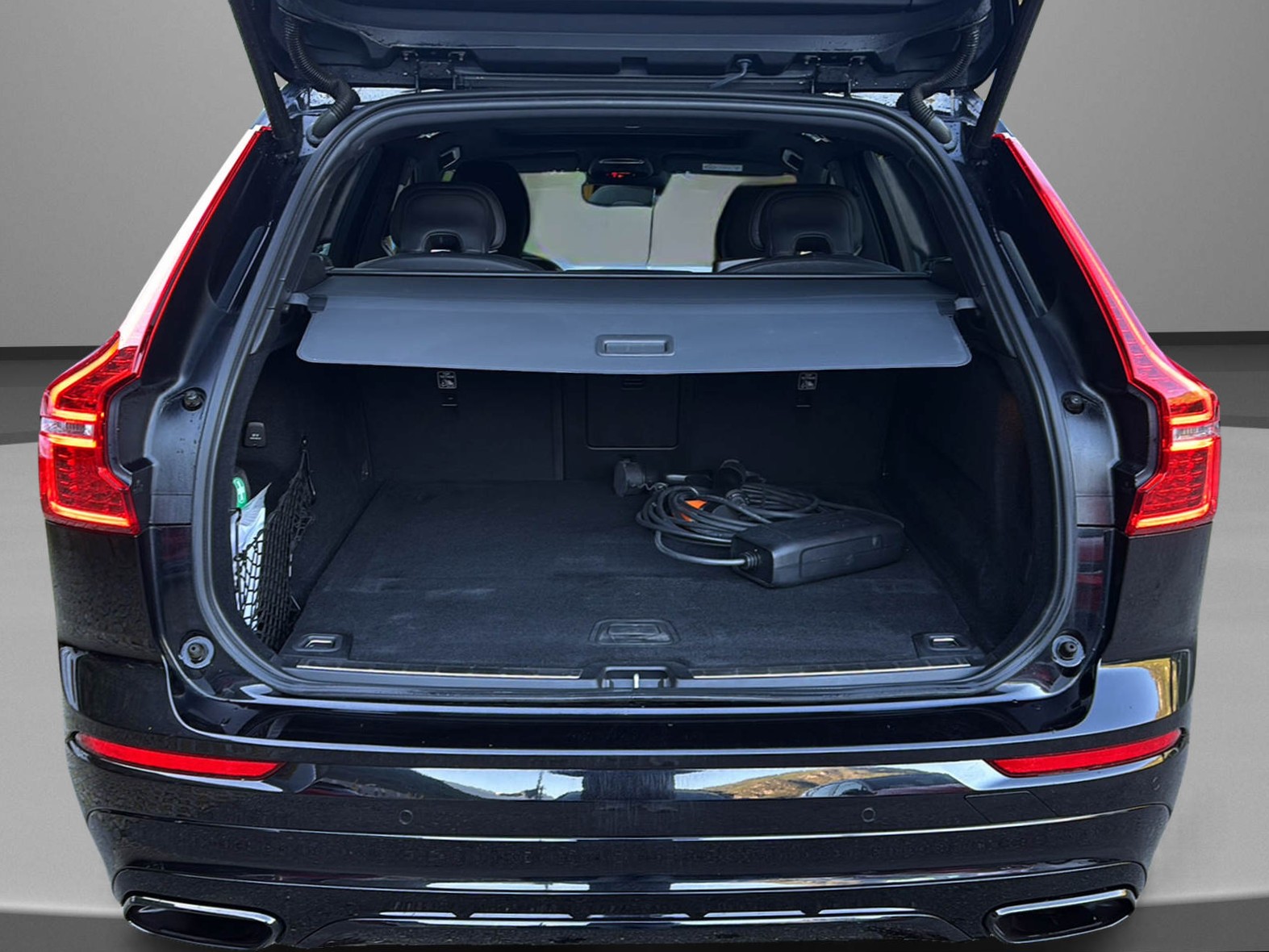 VOLVO XC60 T8 eAWD Polestar Geartronic-image-6