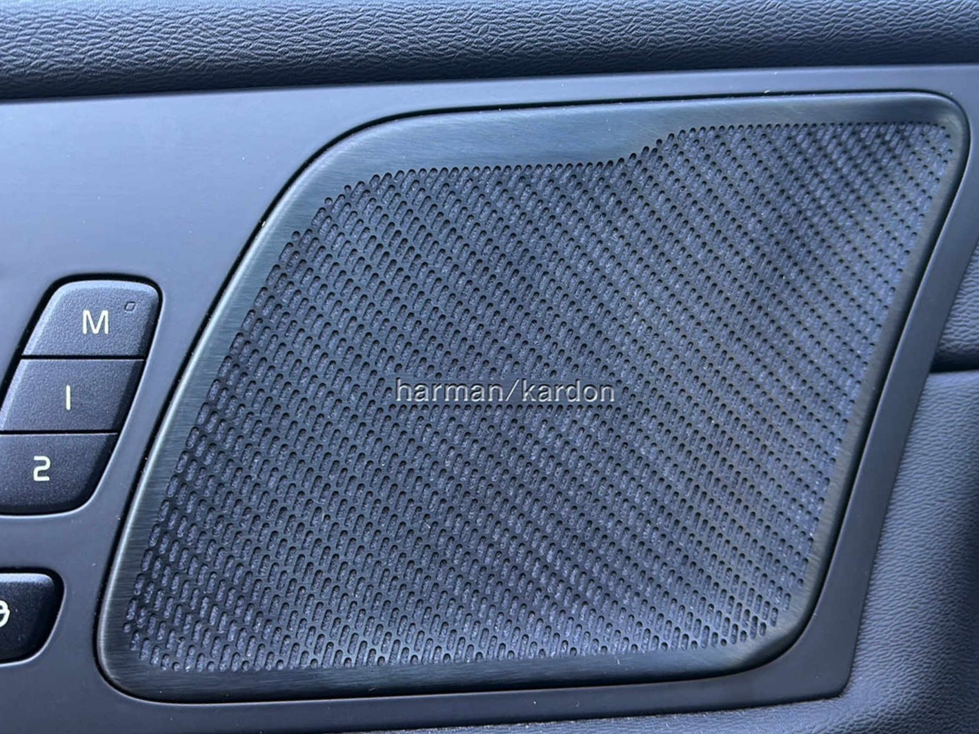 VOLVO XC60 T8 eAWD Polestar Geartronic-image-19