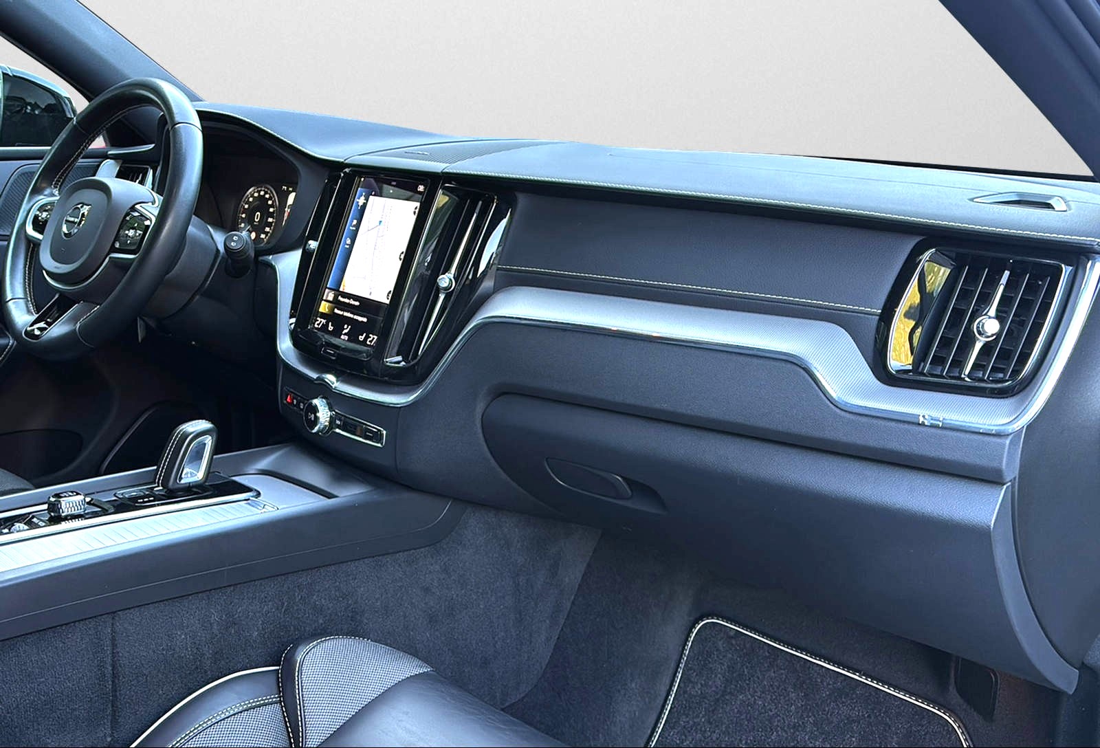 VOLVO XC60 T8 eAWD Polestar Geartronic-image-10