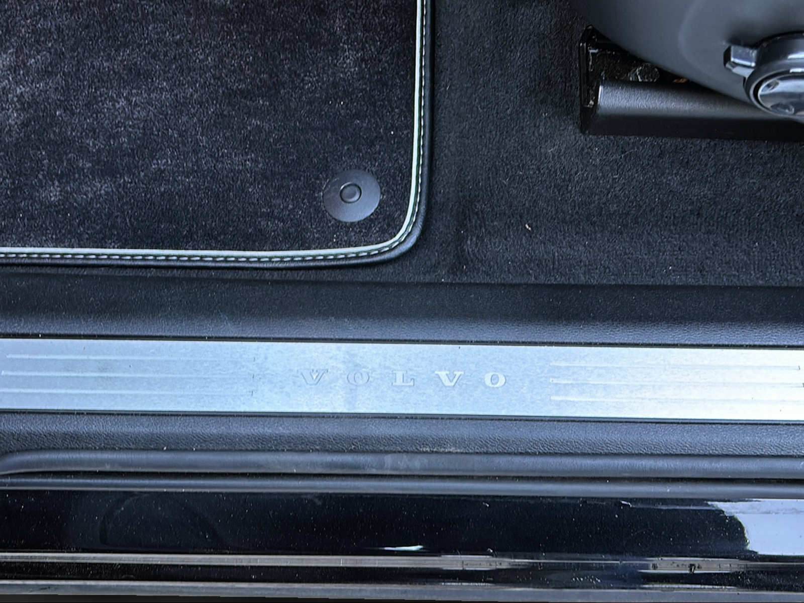 VOLVO XC60 T8 eAWD Polestar Geartronic-image-17