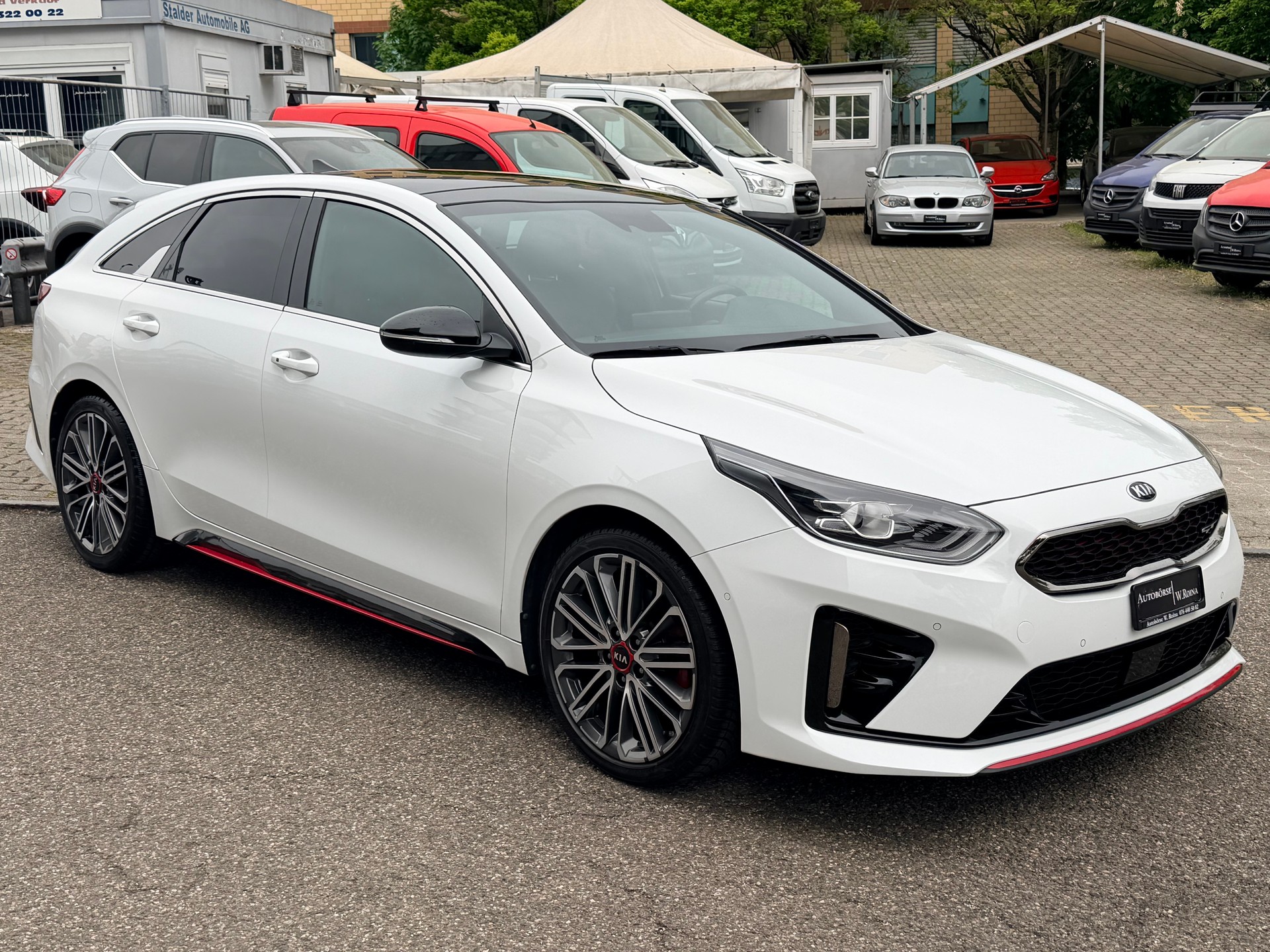 KIA ProCeed 1.6 T-GDi GT DCT-image-0