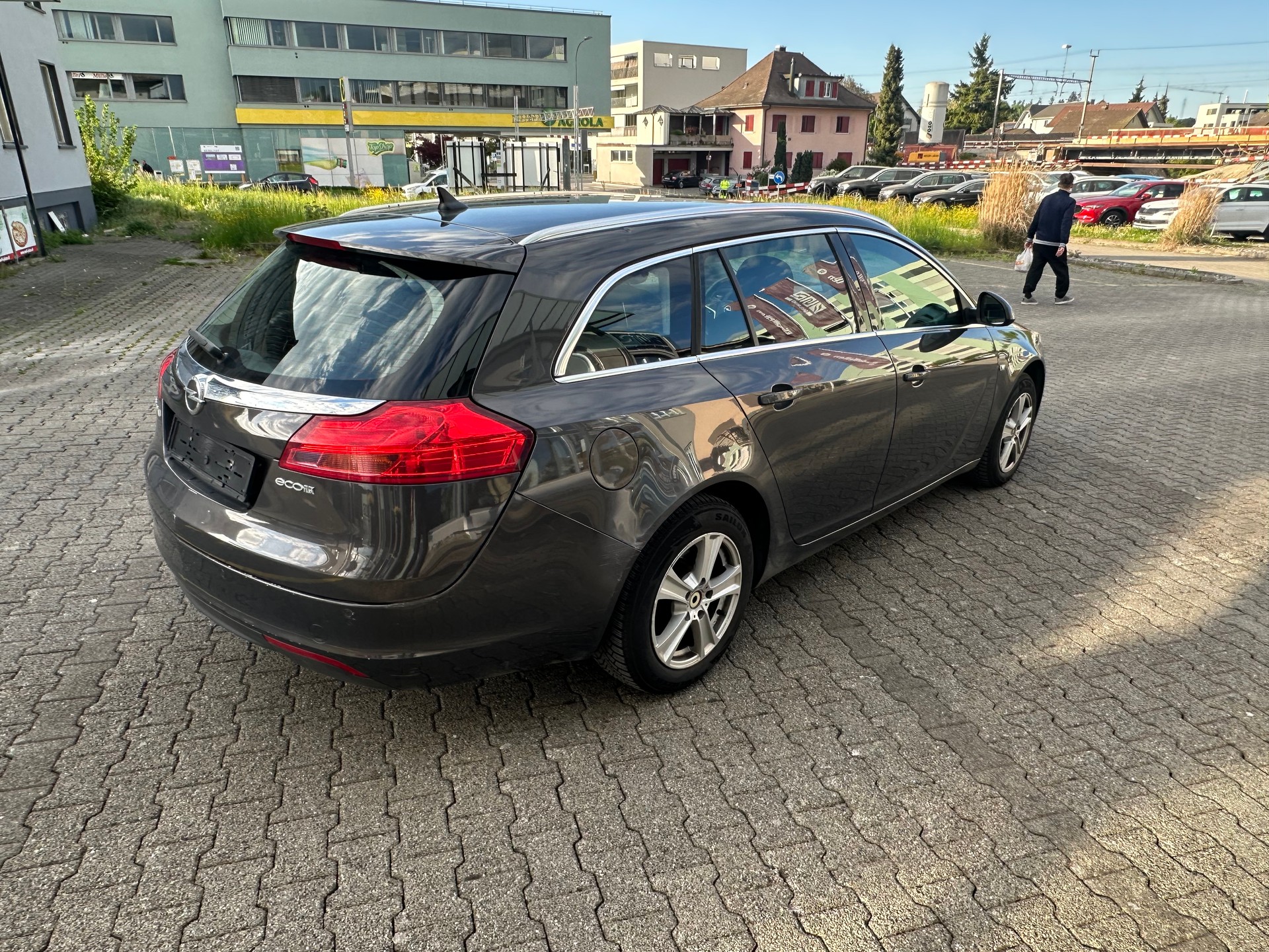 OPEL Insignia Sports Tourer 1.4 Turbo-image-4