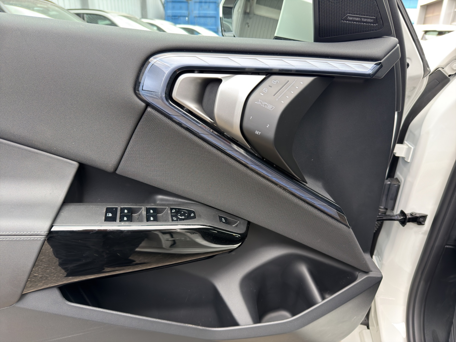 BMW X3 xDr 48V 20d M Sport-image-19