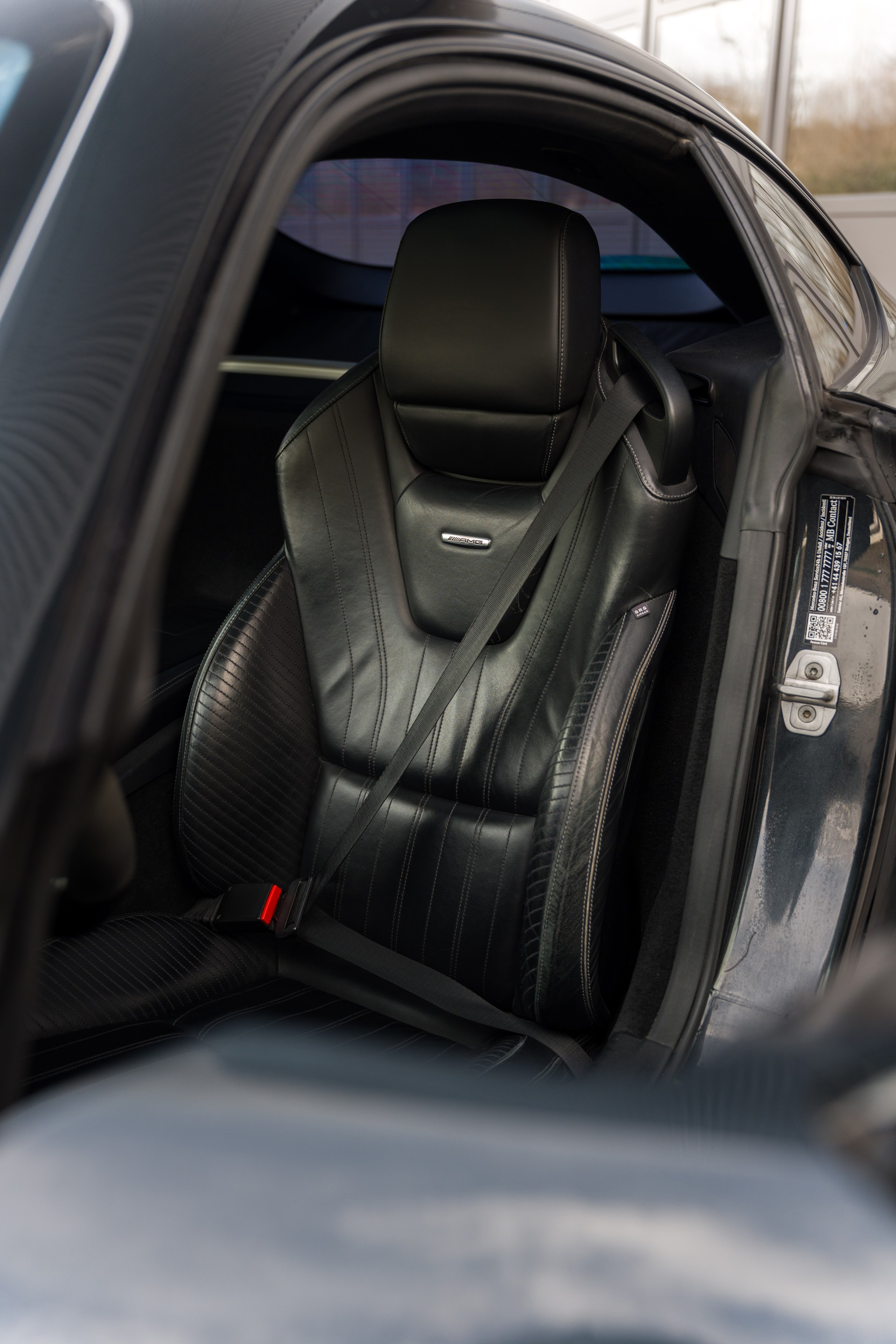 MERCEDES-BENZ AMG GT S-image-5
