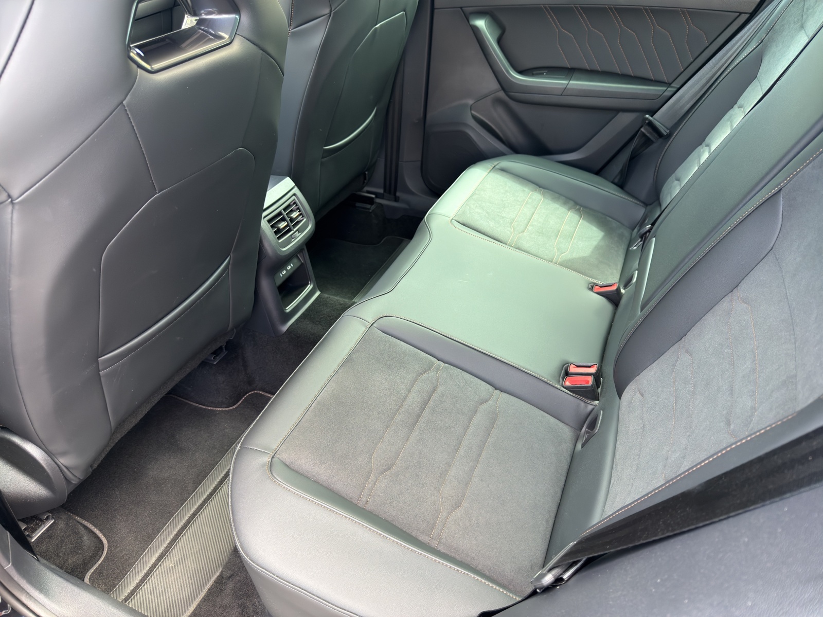 CUPRA Ateca 2.0TSI 4Drive DSG-image-11