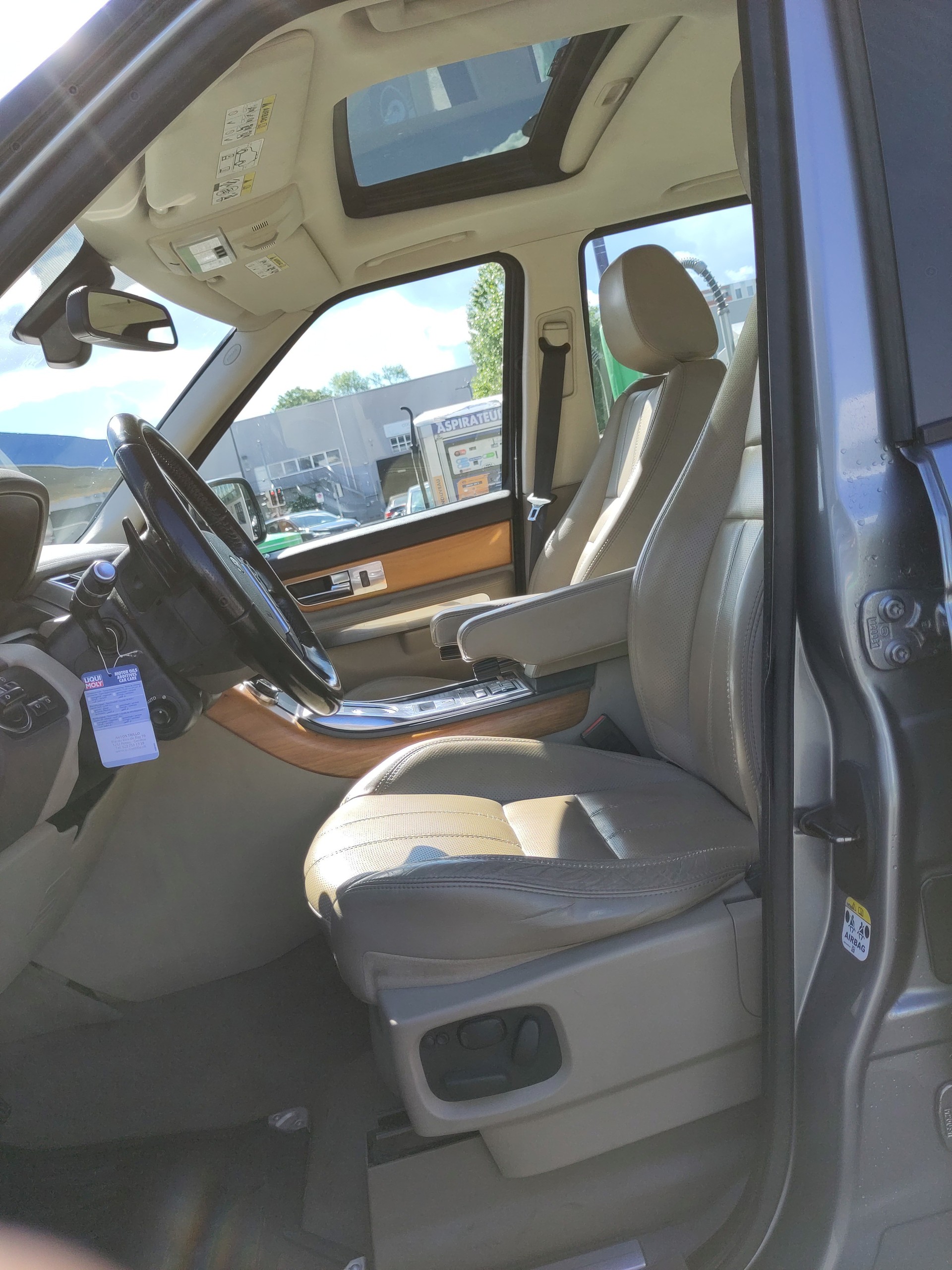 LAND ROVER Range Rover Sport 3.0 TDV6 HSE Automatic-image-7