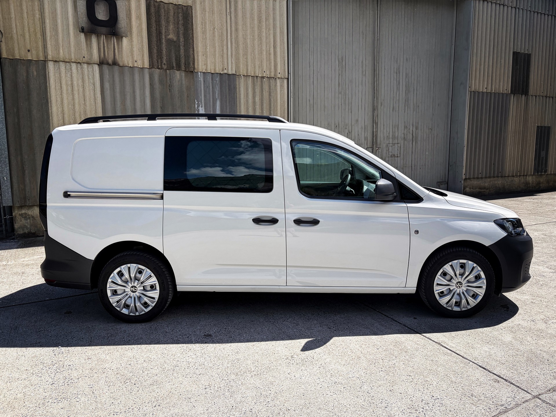 VW 2.0 TDI Maxi 4motion-image-1
