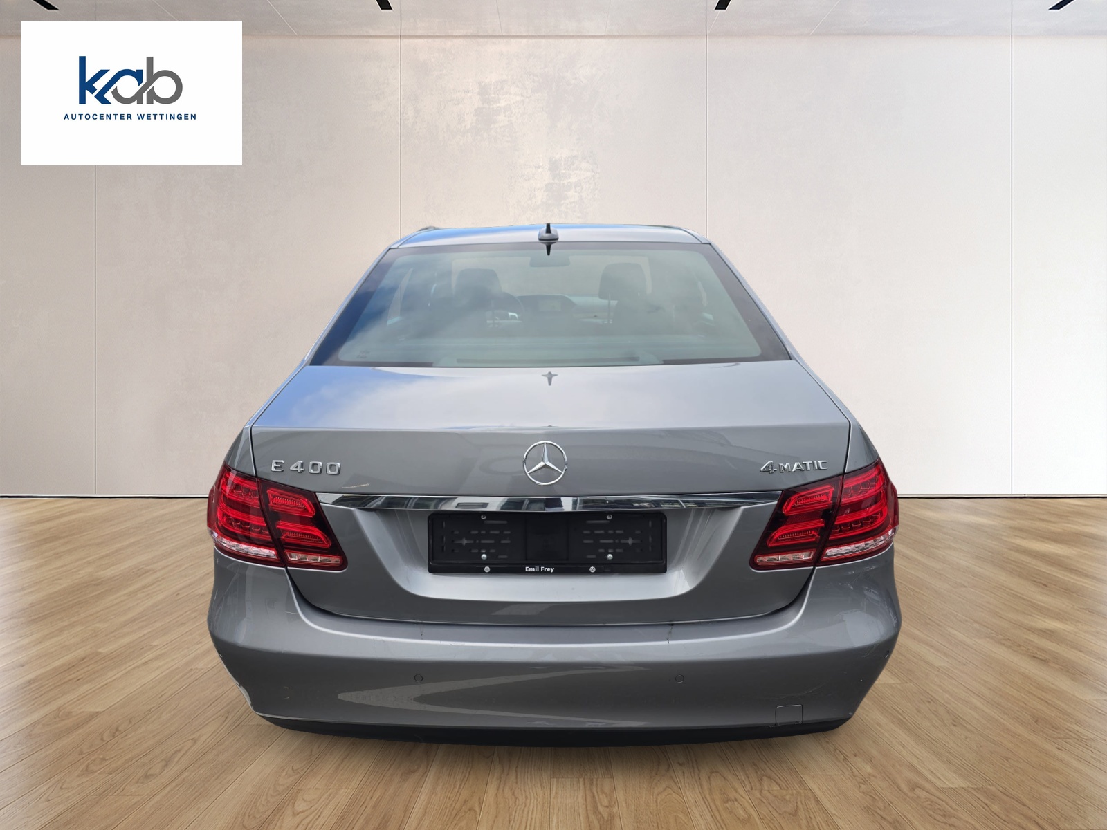 MERCEDES-BENZ E 400 4Matic 7G-Tronic-image-3