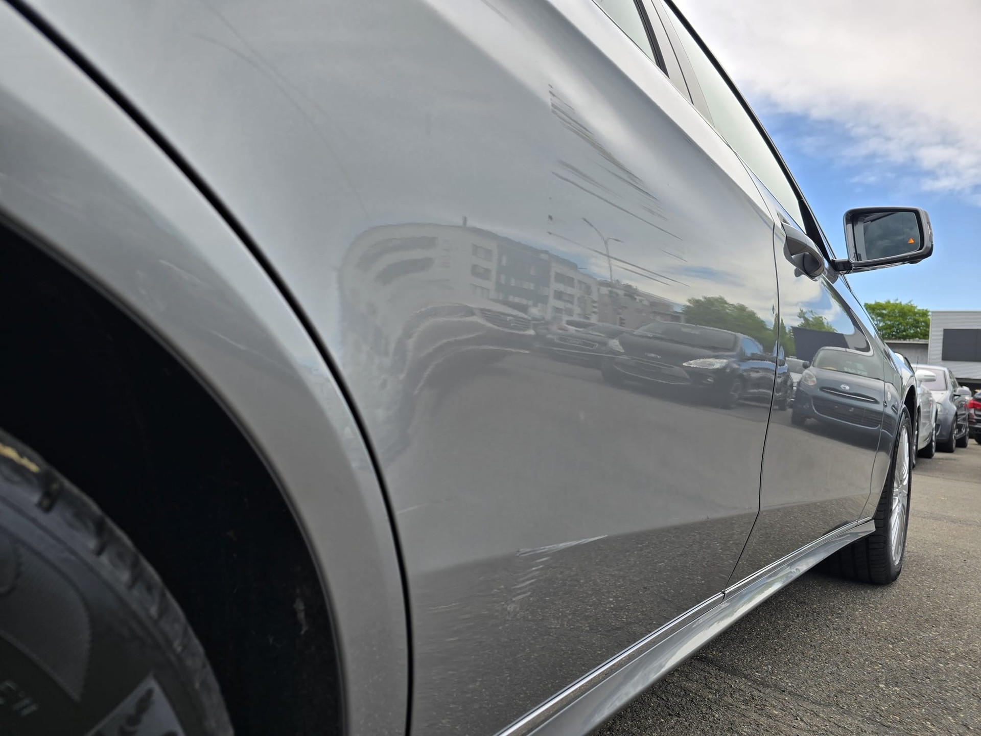MERCEDES-BENZ E 400 4Matic 7G-Tronic-image-8