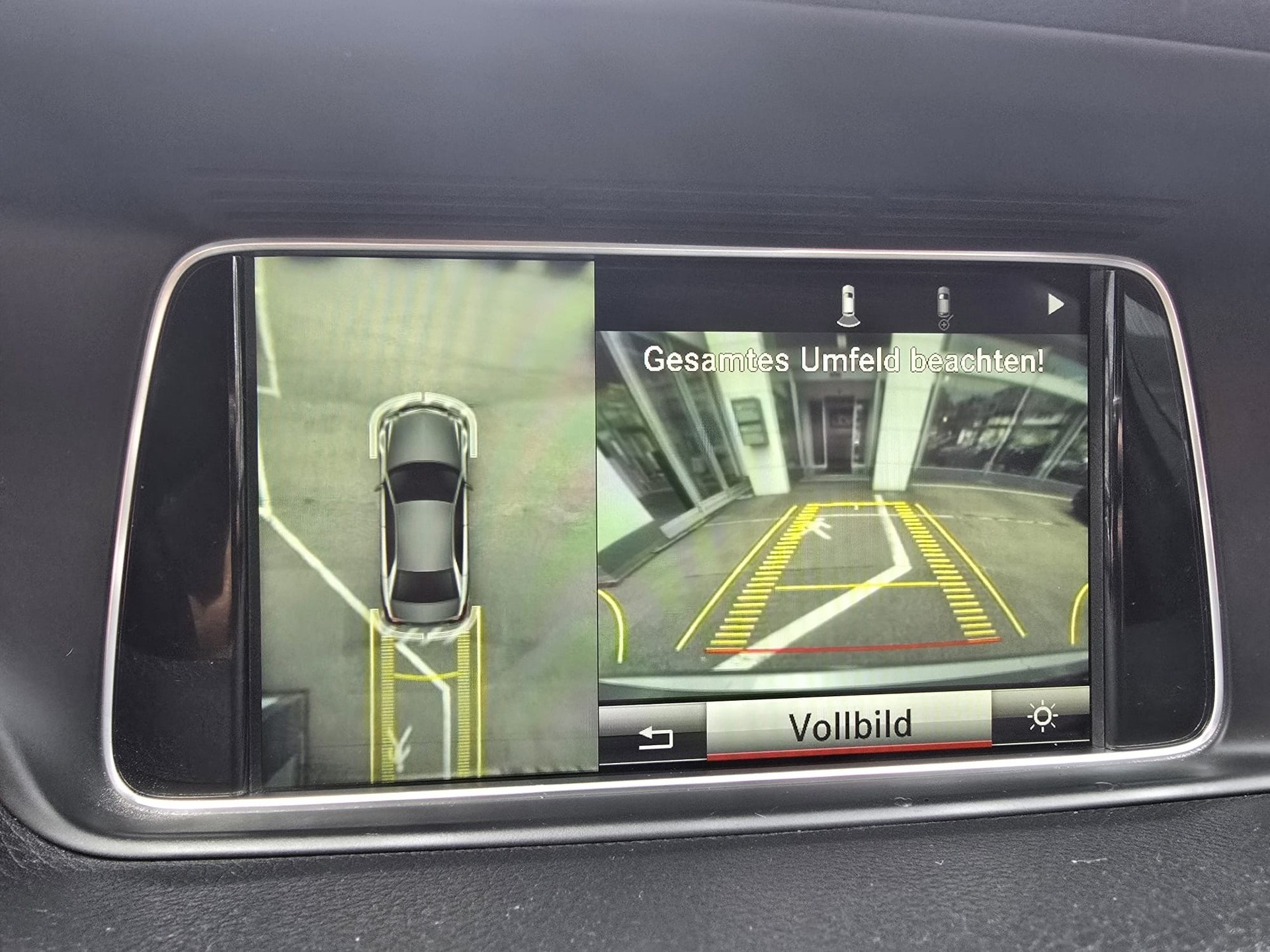 MERCEDES-BENZ E 400 4Matic 7G-Tronic-image-26