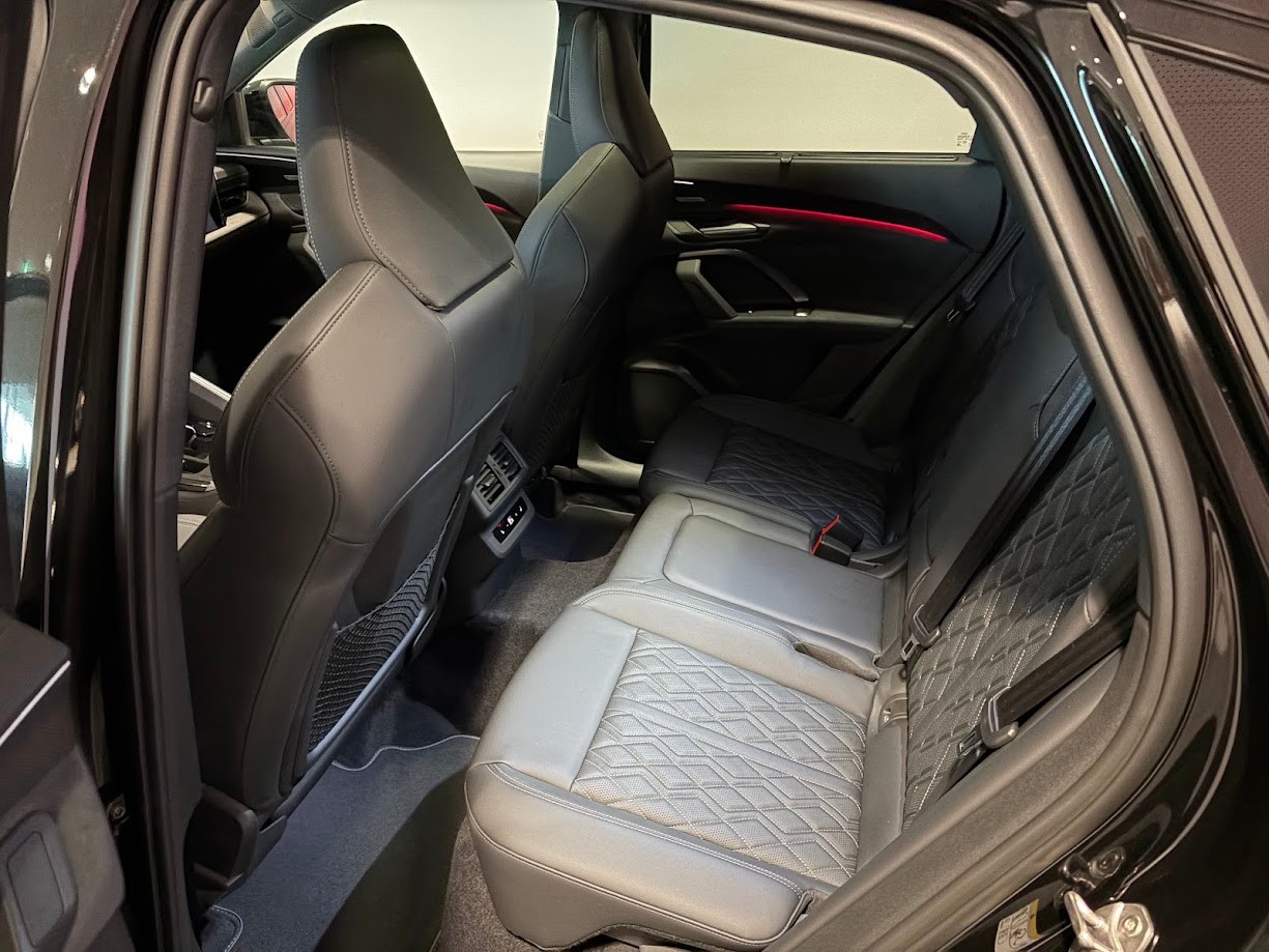 AUDI SQ5 Sportback TFSI quattro S-tronic-image-4