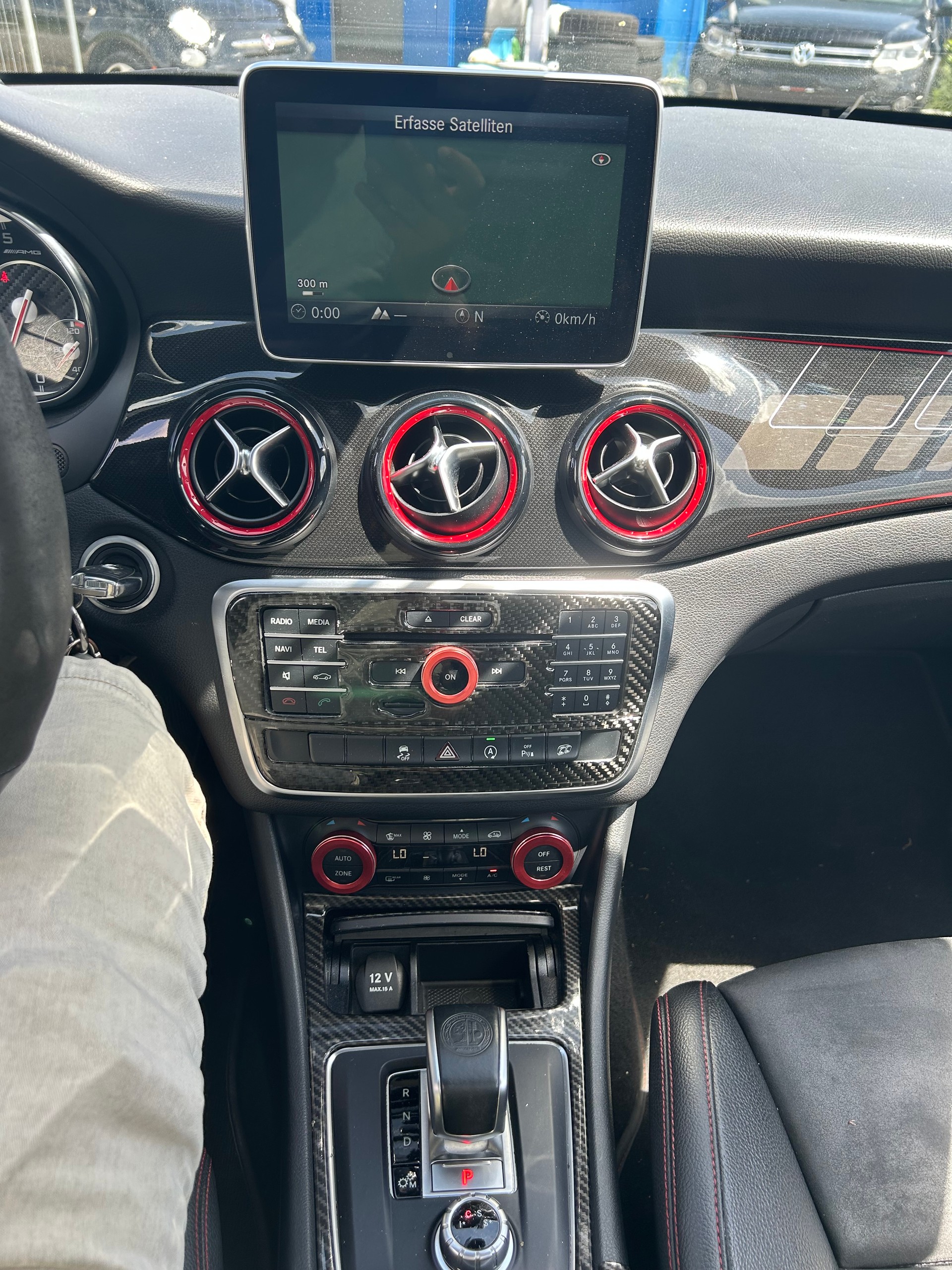 MERCEDES-BENZ CLA 45 AMG 4Matic Speedshift-image-7