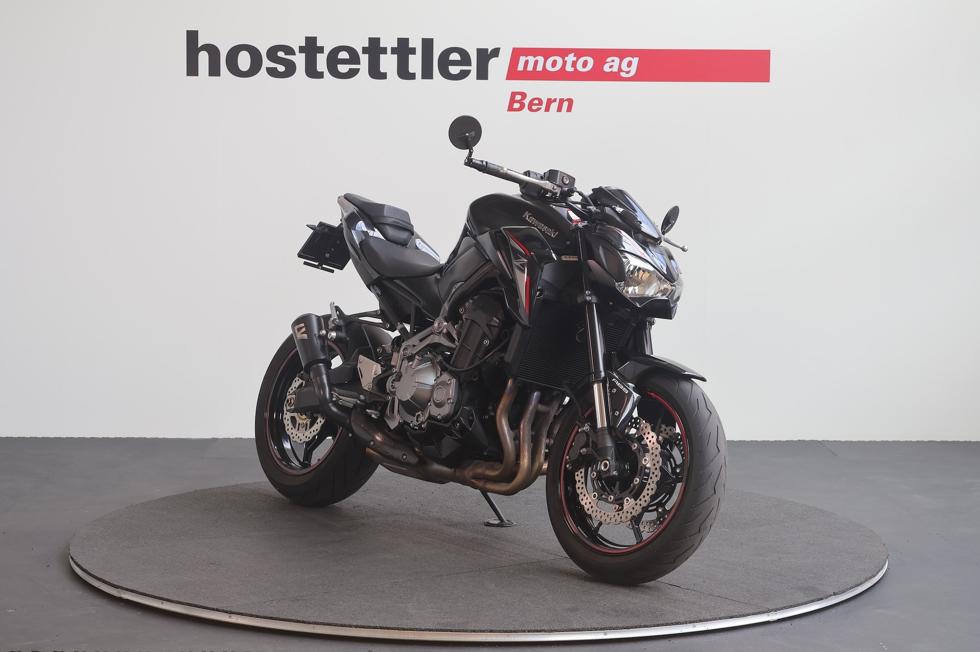 KAWASAKI Z900
