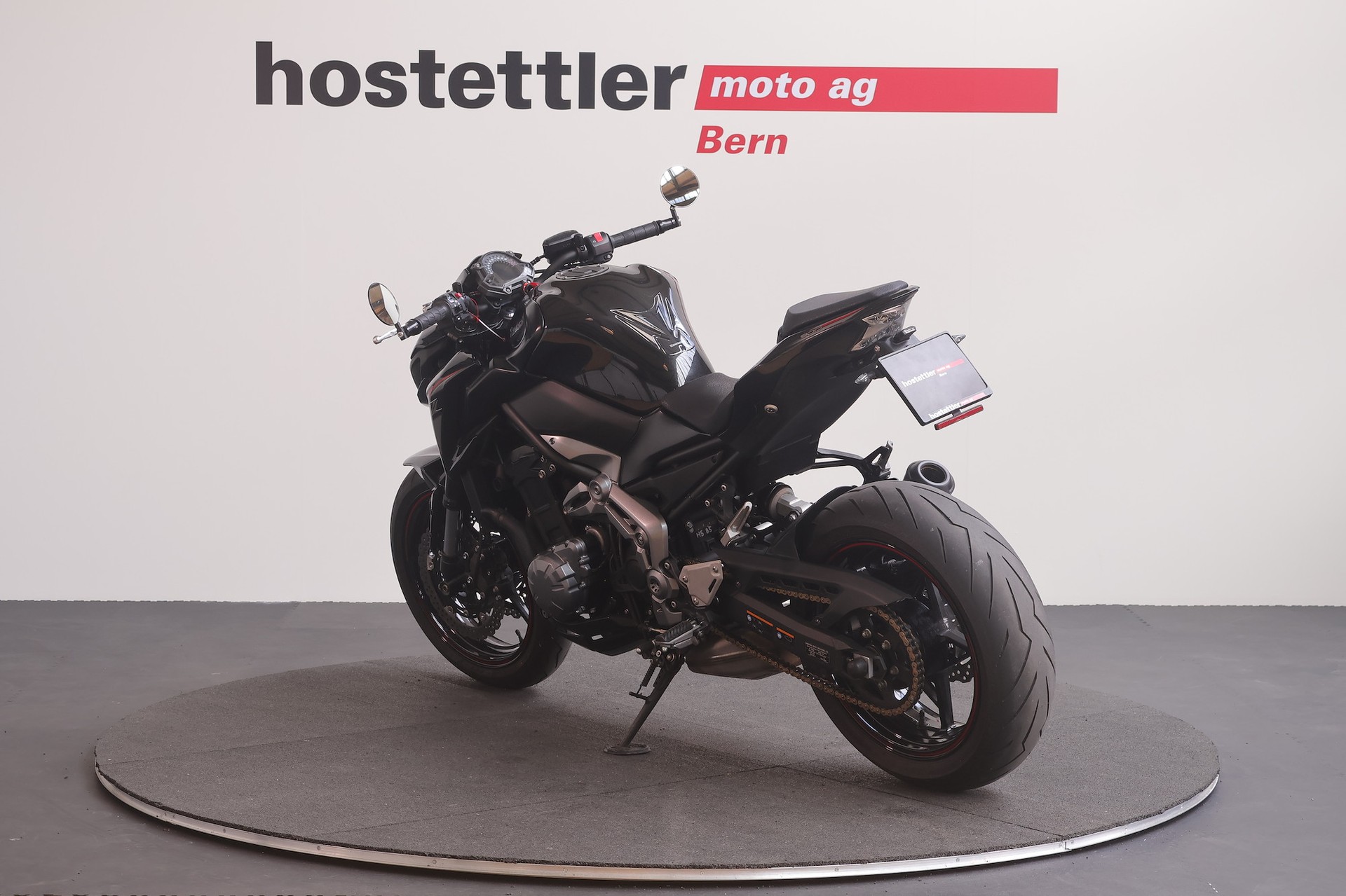 KAWASAKI Z900-showroom-element-3