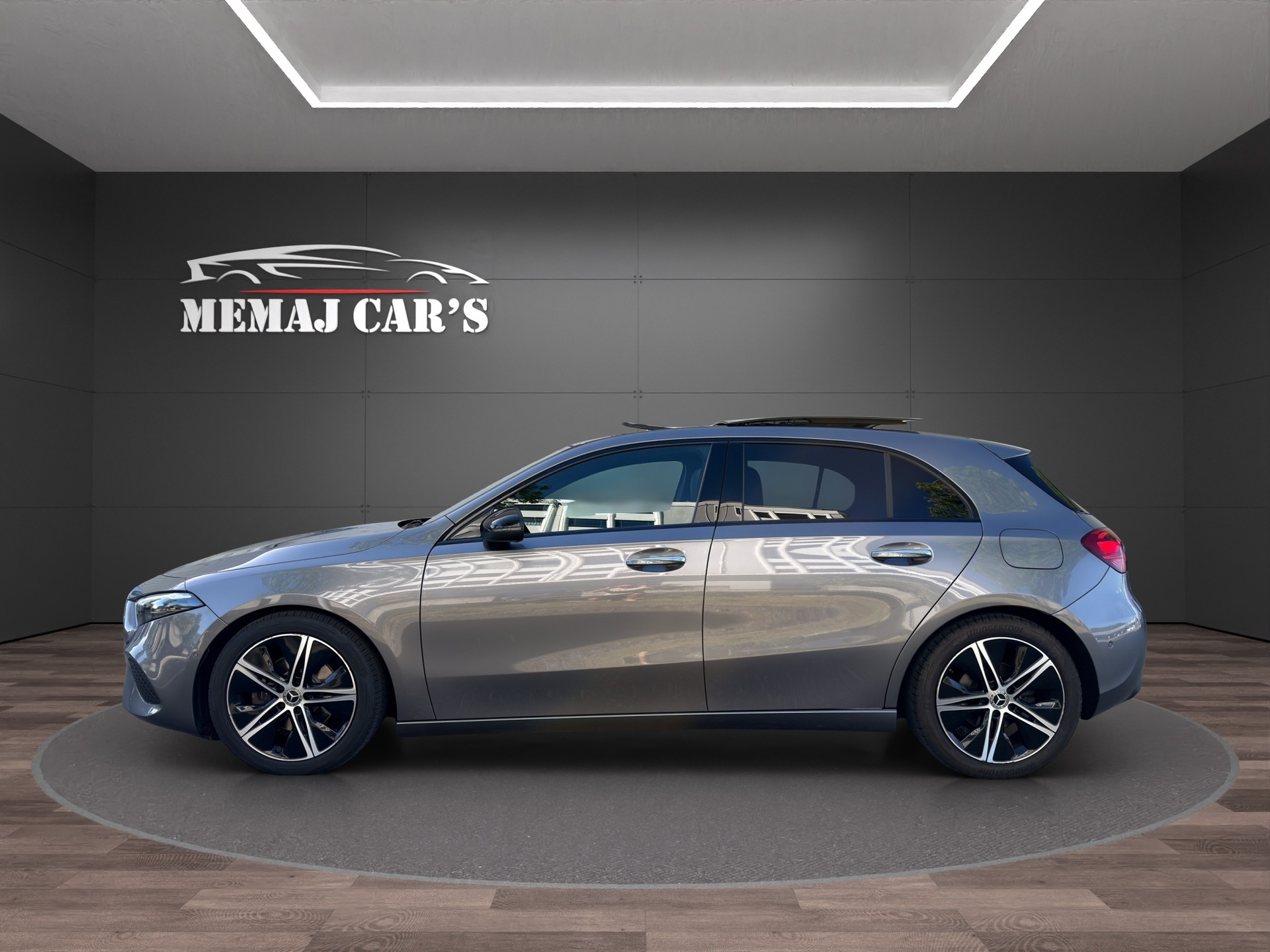 MERCEDES-BENZ A 180 d Progressive 8G-DCT Facelift Panorama Dach-image-3