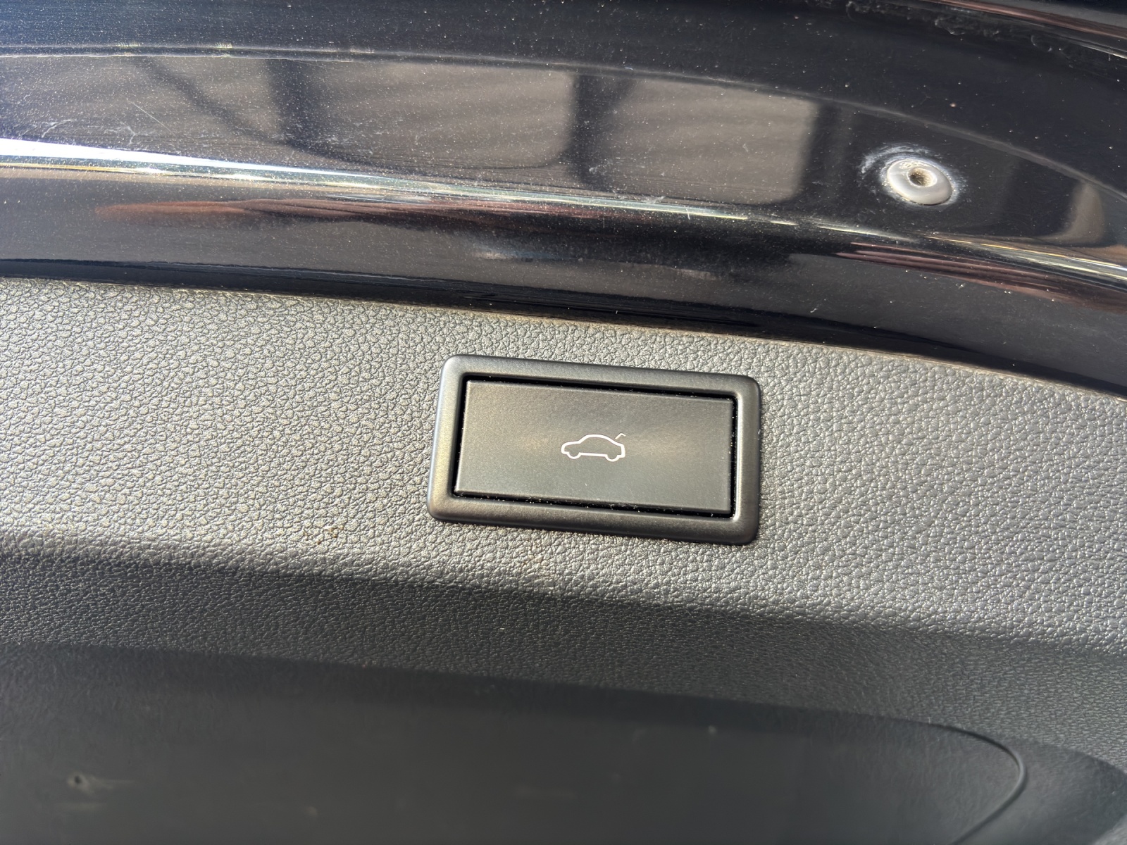 SKODA Kodiaq 2.0 TDI CR Sport Line 4x4 DSG-image-12