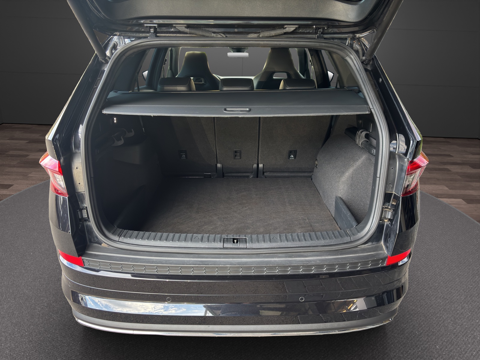 SKODA Kodiaq 2.0 TDI CR Sport Line 4x4 DSG-image-11