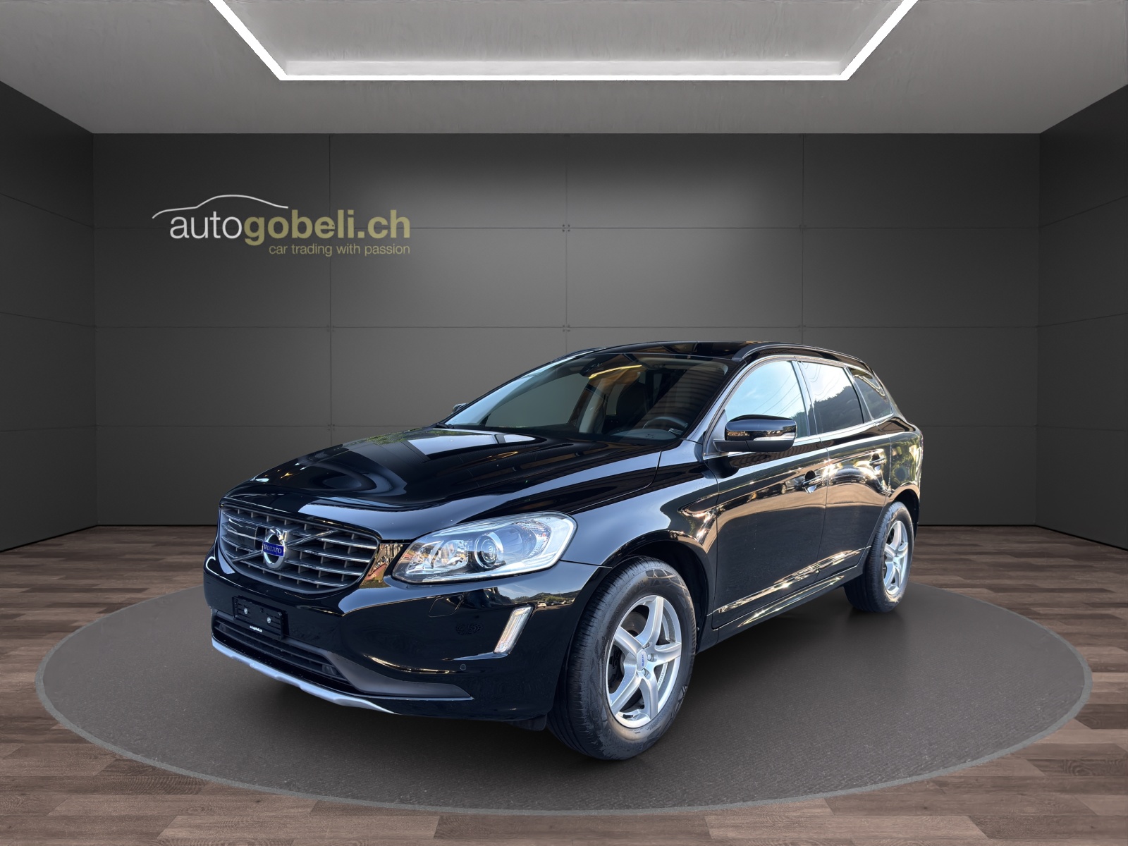 VOLVO XC60 T5 AWD Momentum Geartronic-image-0