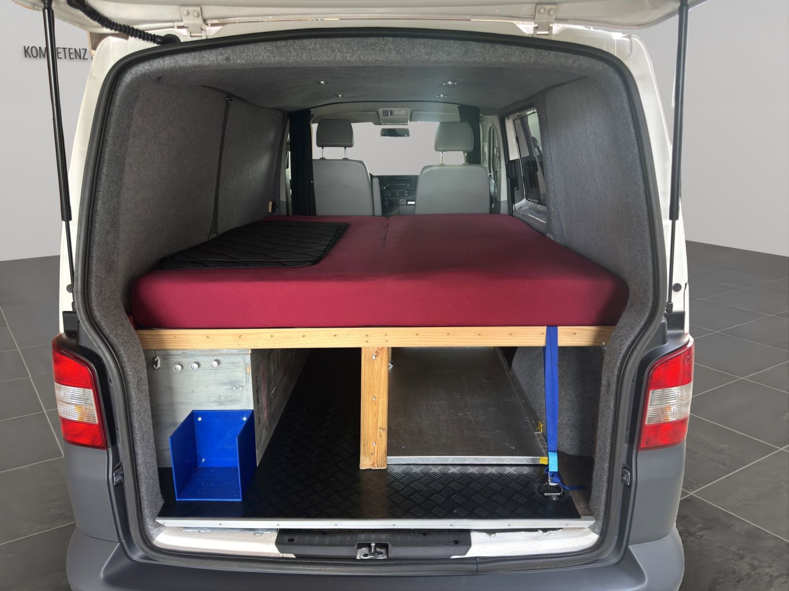 VW T5 Kaw. 3000 2.0 TDI 140 BMT 4m-image-10