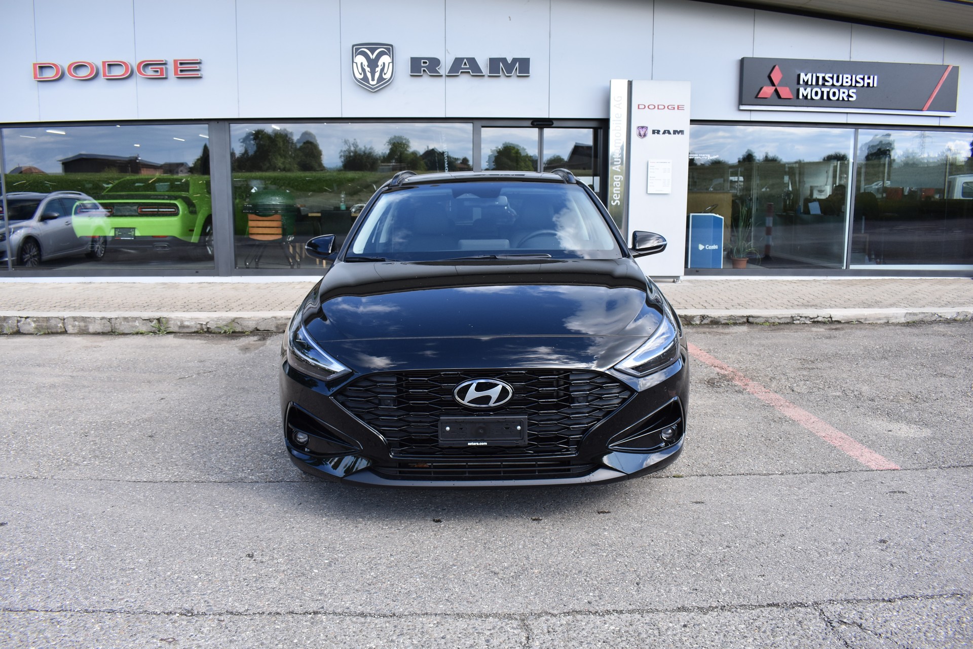 HYUNDAI i30 Wagon 1.5 T-GDi Vertex 48V MH DCT-image-0