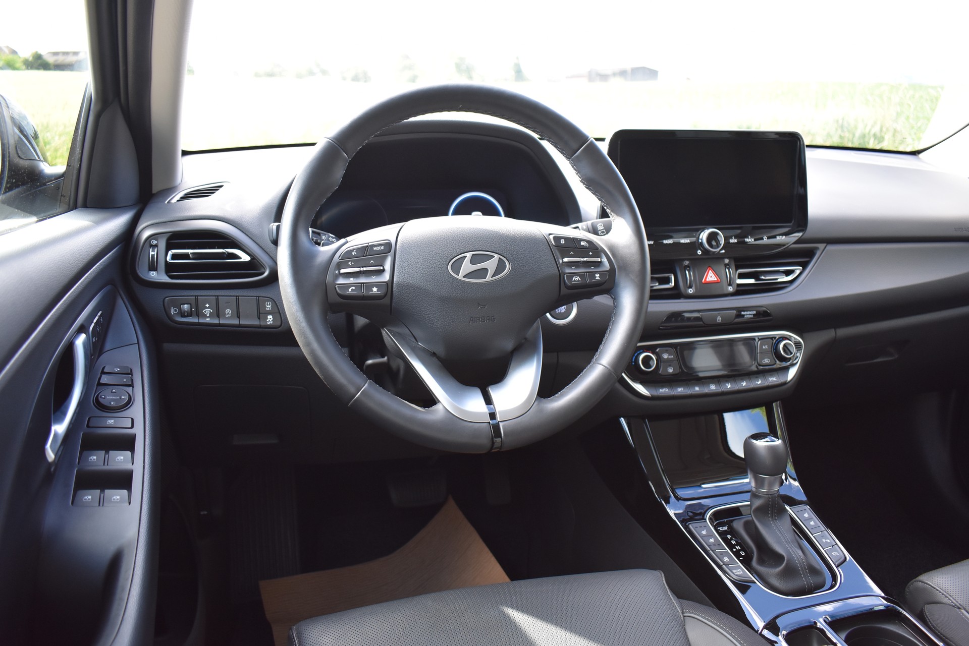 HYUNDAI i30 Wagon 1.5 T-GDi Vertex 48V MH DCT-image-9