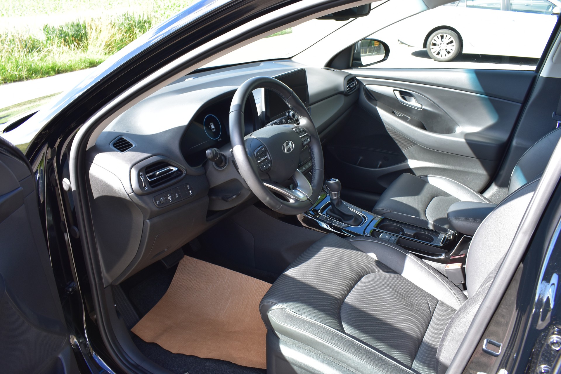 HYUNDAI i30 Wagon 1.5 T-GDi Vertex 48V MH DCT-image-8