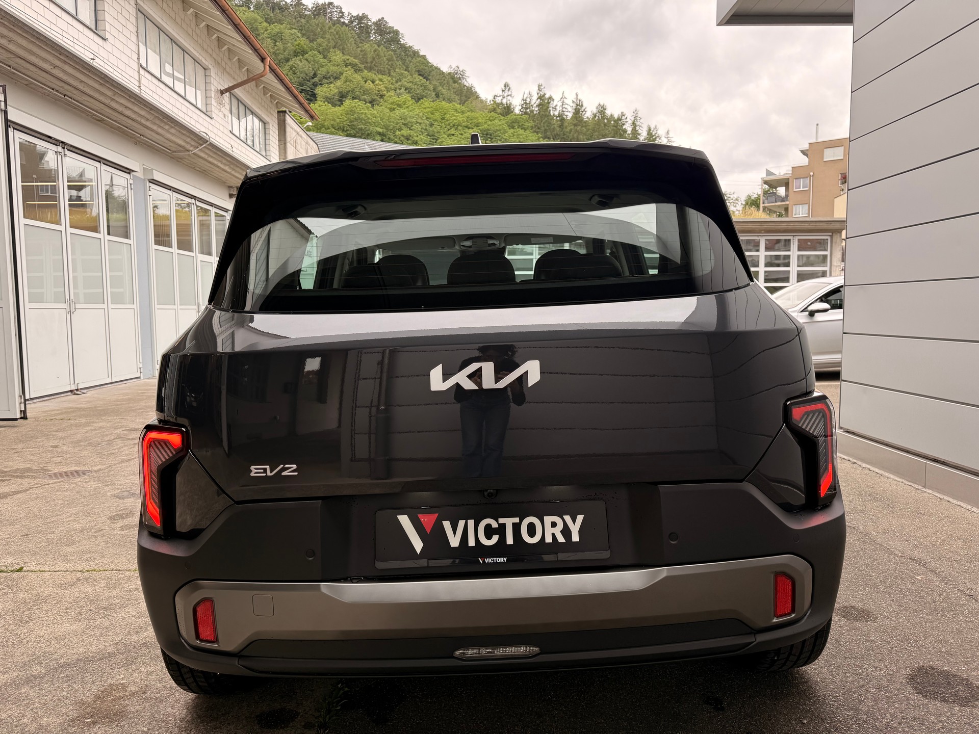 KIA EV2 42.2 kWh Earth-image-4