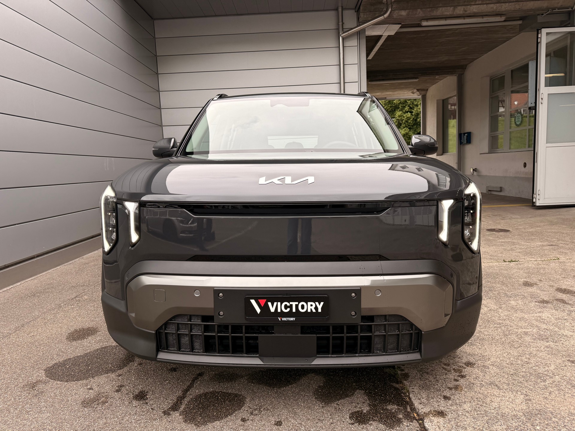KIA EV2 42.2 kWh Earth-image-1