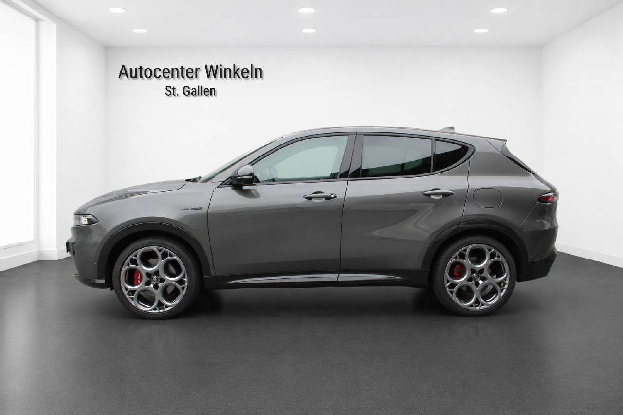 ALFA ROMEO Tonale 1.3 Plug-in Hybrid Veloce Q4 Premium Sky-image-2